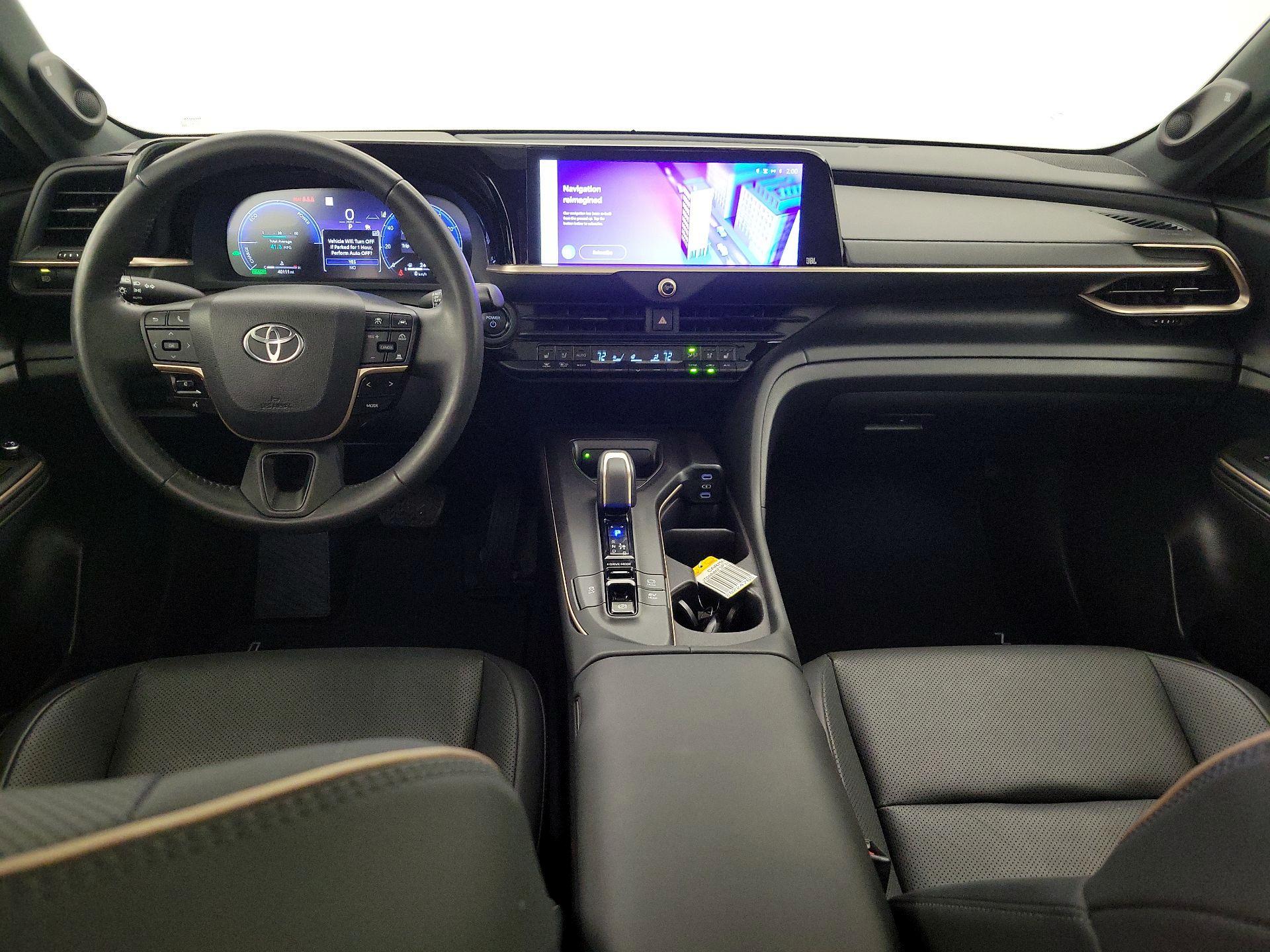 Thumbnail: 2023 Toyota Crown - 9