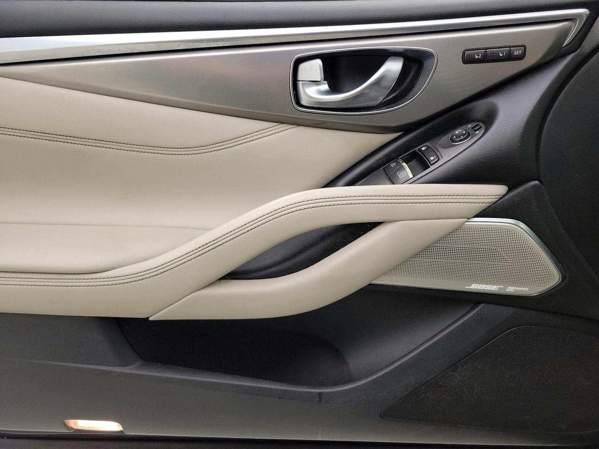 Thumbnail: 2017 INFINITI Q60 - 12