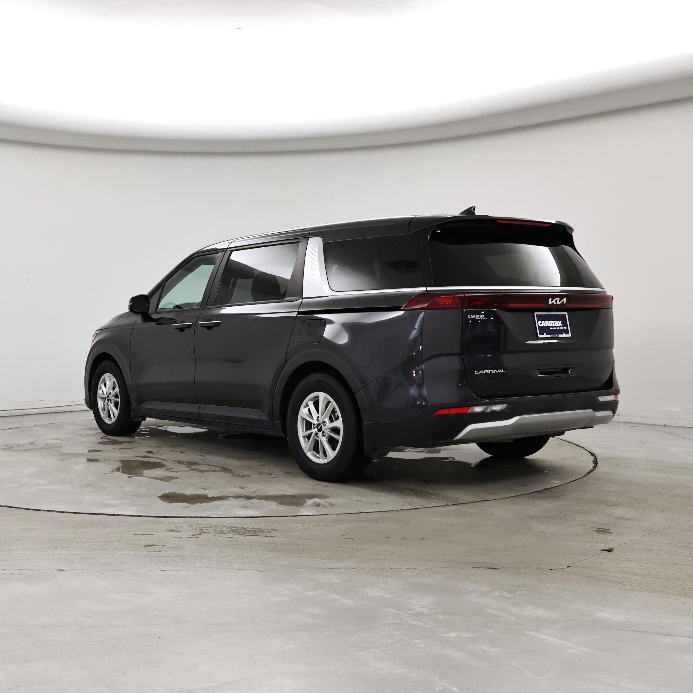 Thumbnail: 2024 Kia Carnival - 2