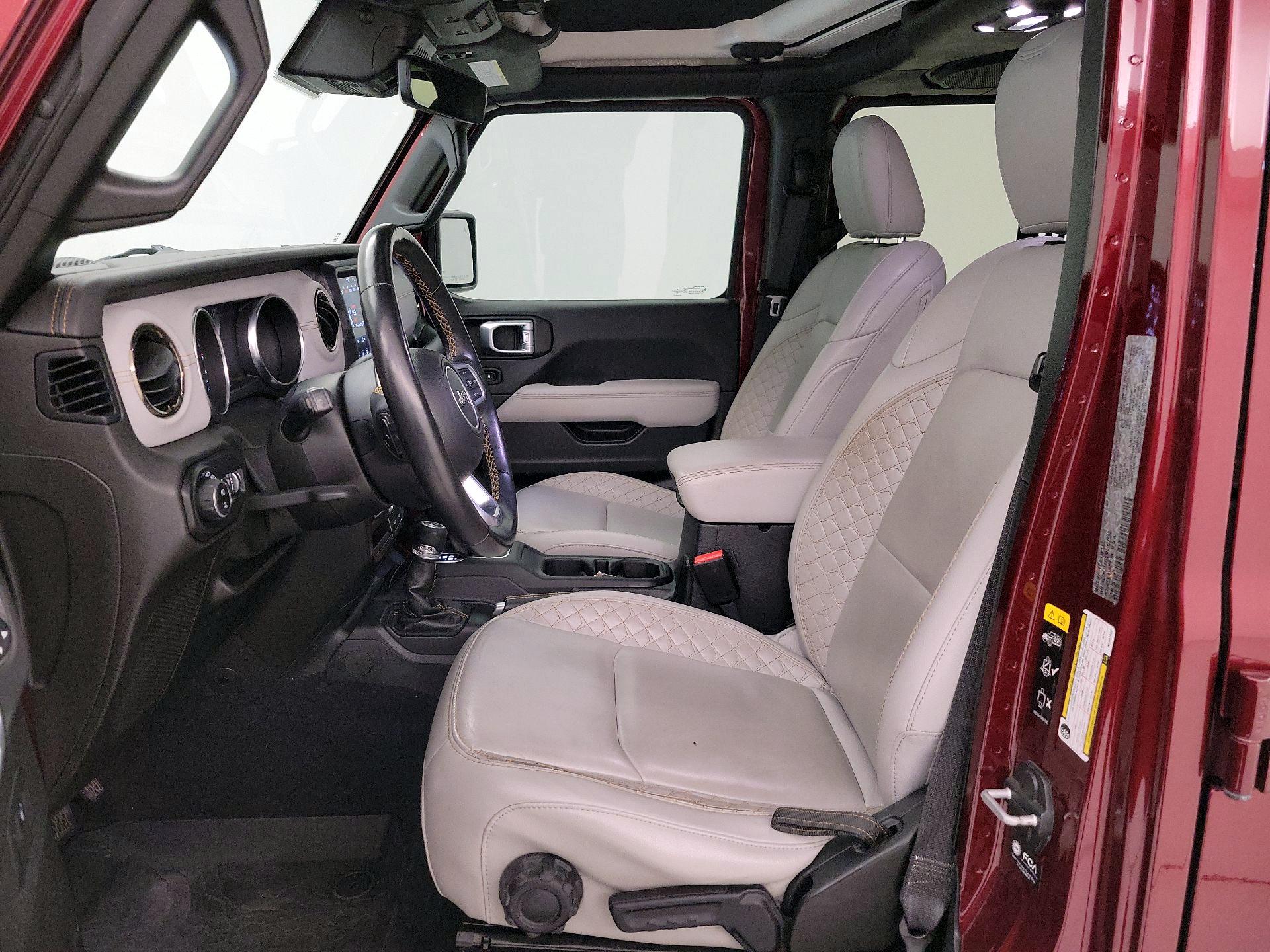 Thumbnail: 2021 Jeep Gladiator - 11