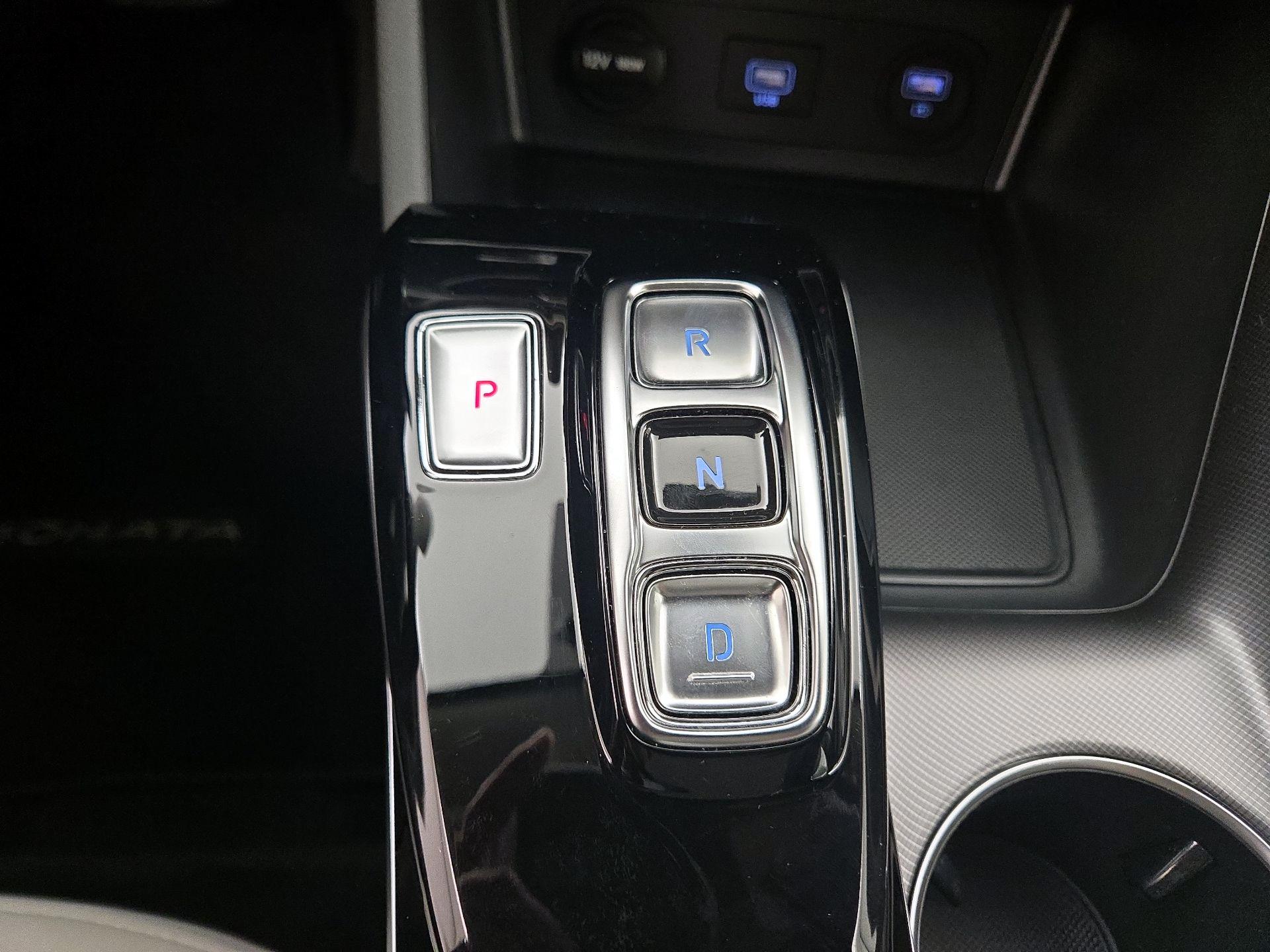 Thumbnail: 2023 Hyundai Sonata - 18