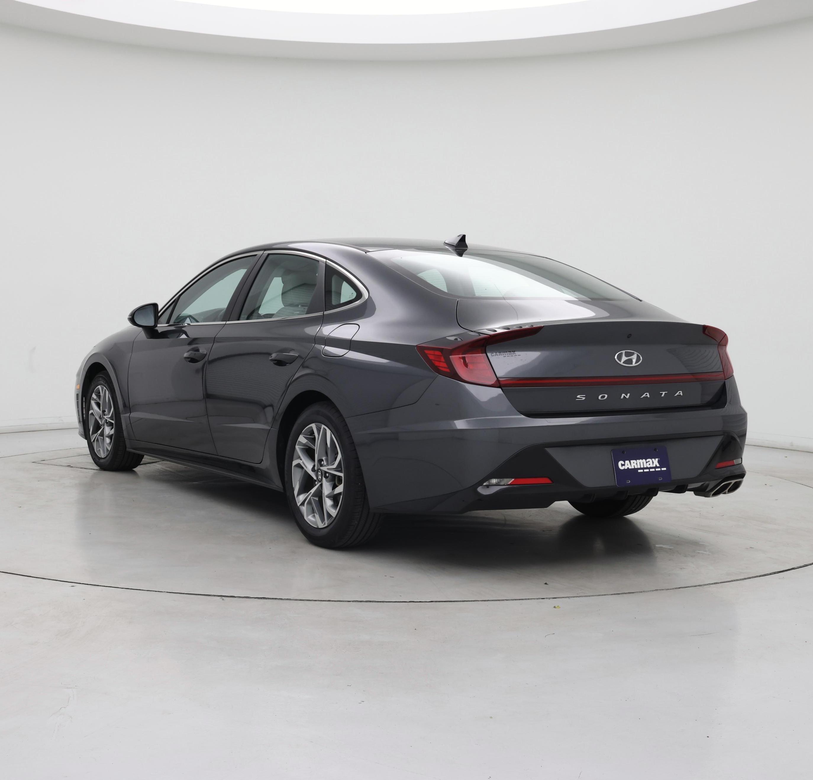 Thumbnail: 2023 Hyundai Sonata - 2