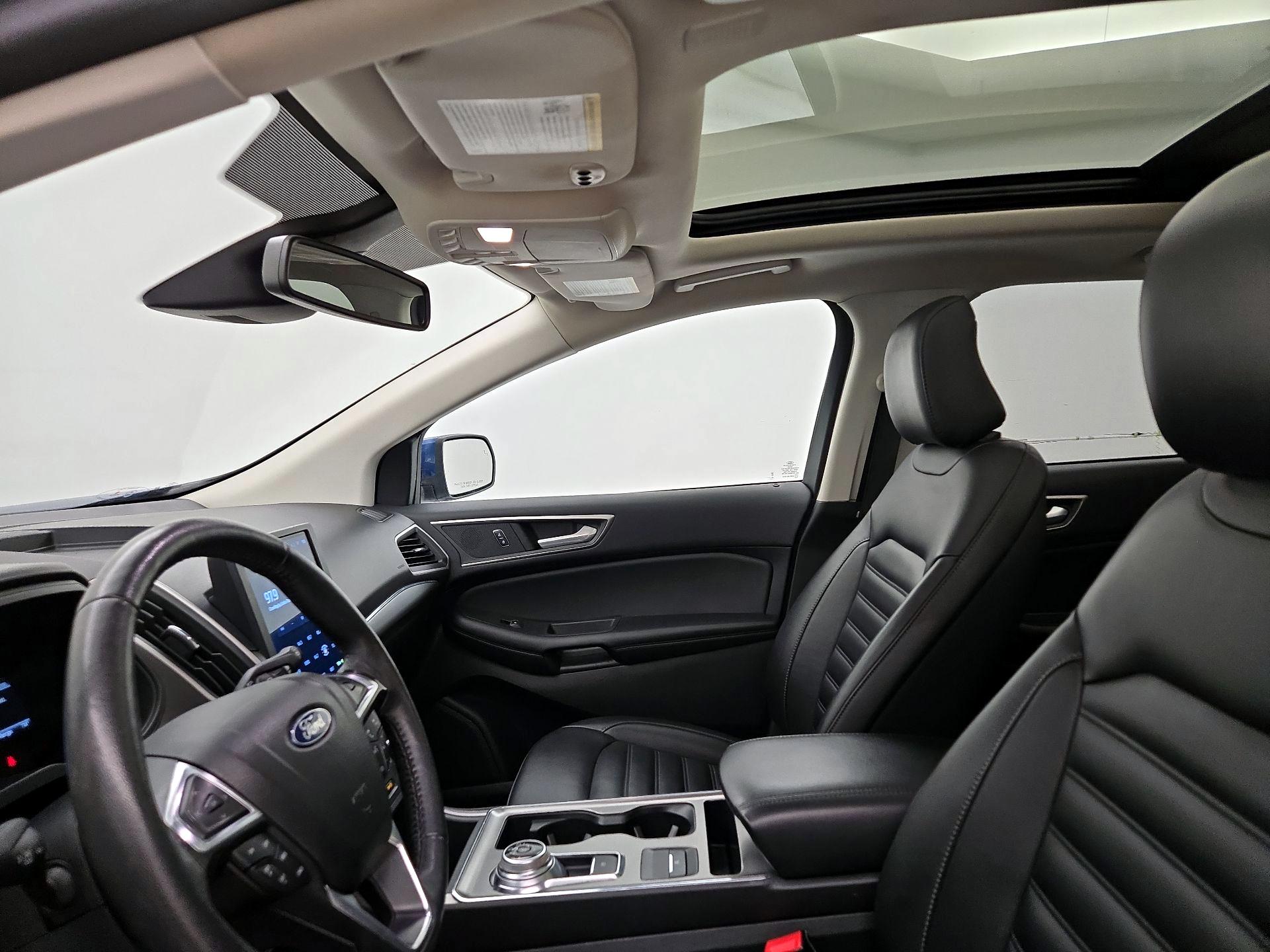 Thumbnail: 2022 Ford Edge - 19