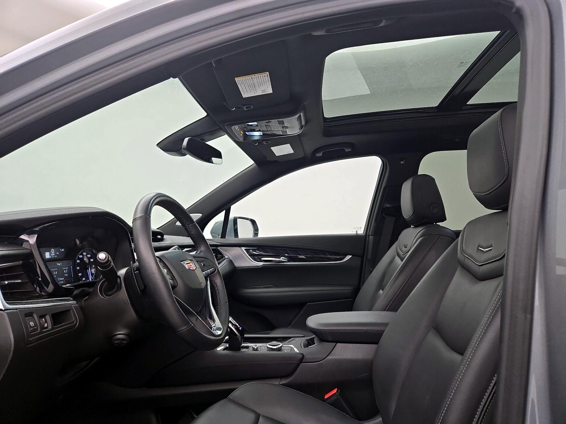 Thumbnail: 2025 Cadillac XT6 - 20