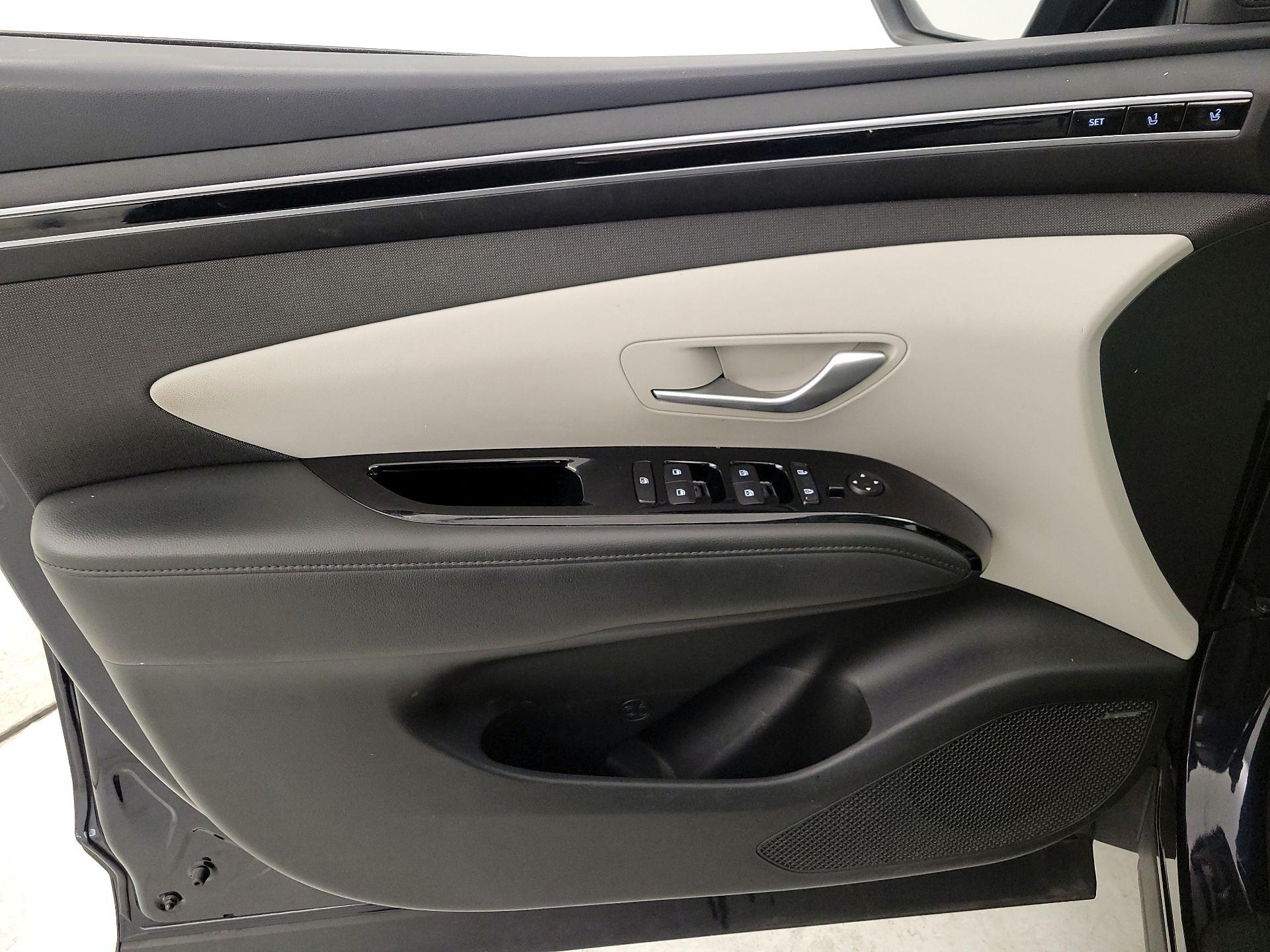 Thumbnail: 2023 Hyundai Tucson - 12