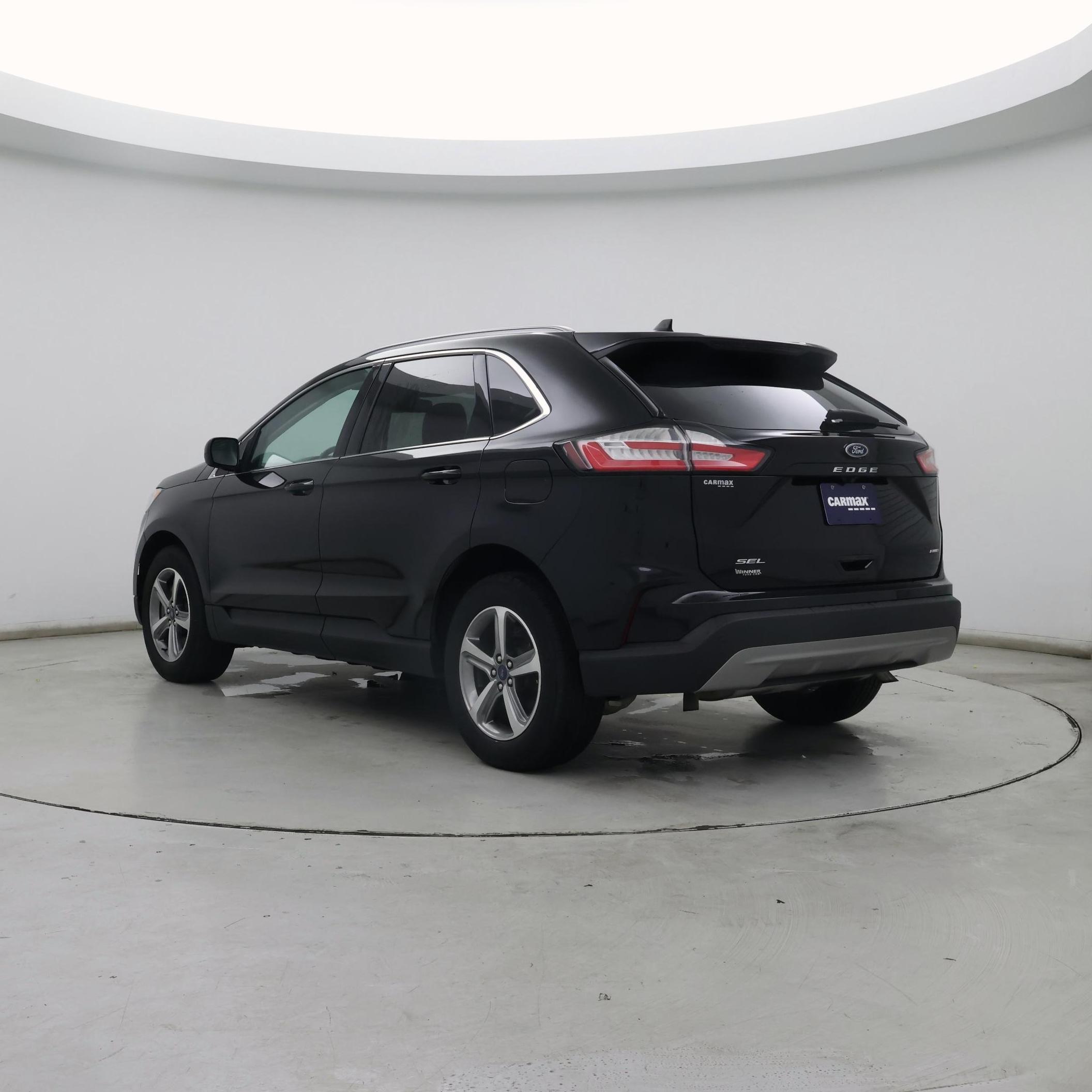 Thumbnail: 2022 Ford Edge - 2