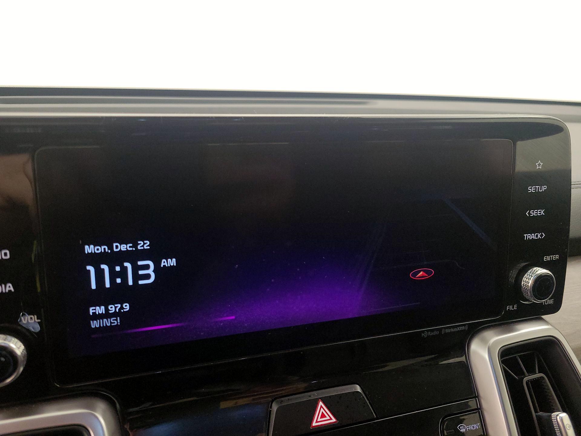 Thumbnail: 2023 Kia Sorento - 15