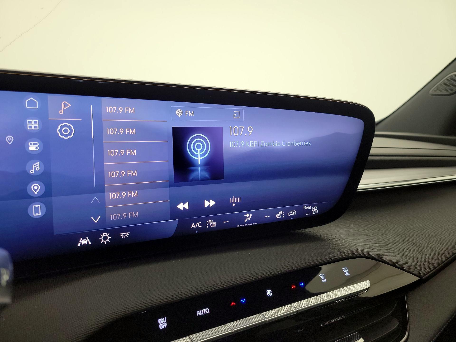 Thumbnail: 2025 Buick Enclave - 16