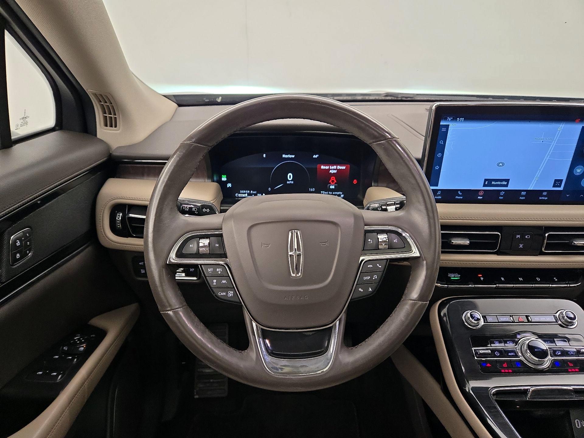 Thumbnail: 2022 Lincoln Nautilus - 10