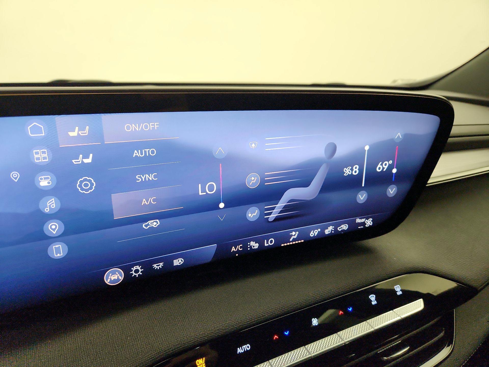 Thumbnail: 2025 Buick Enclave - 17