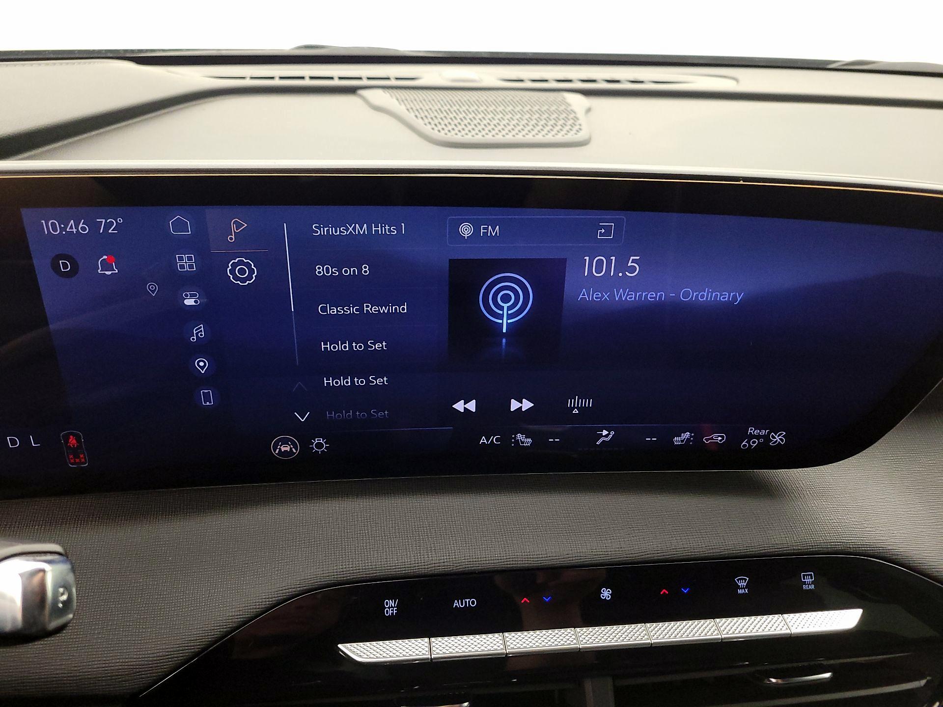 Thumbnail: 2025 Buick Enclave - 15