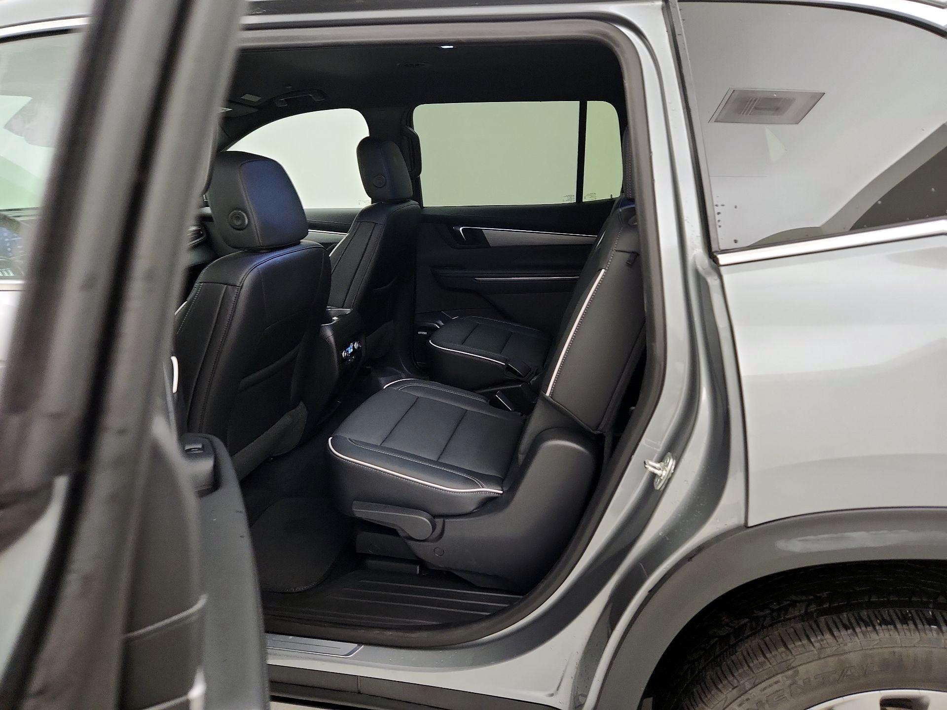 Thumbnail: 2025 Buick Enclave - 19