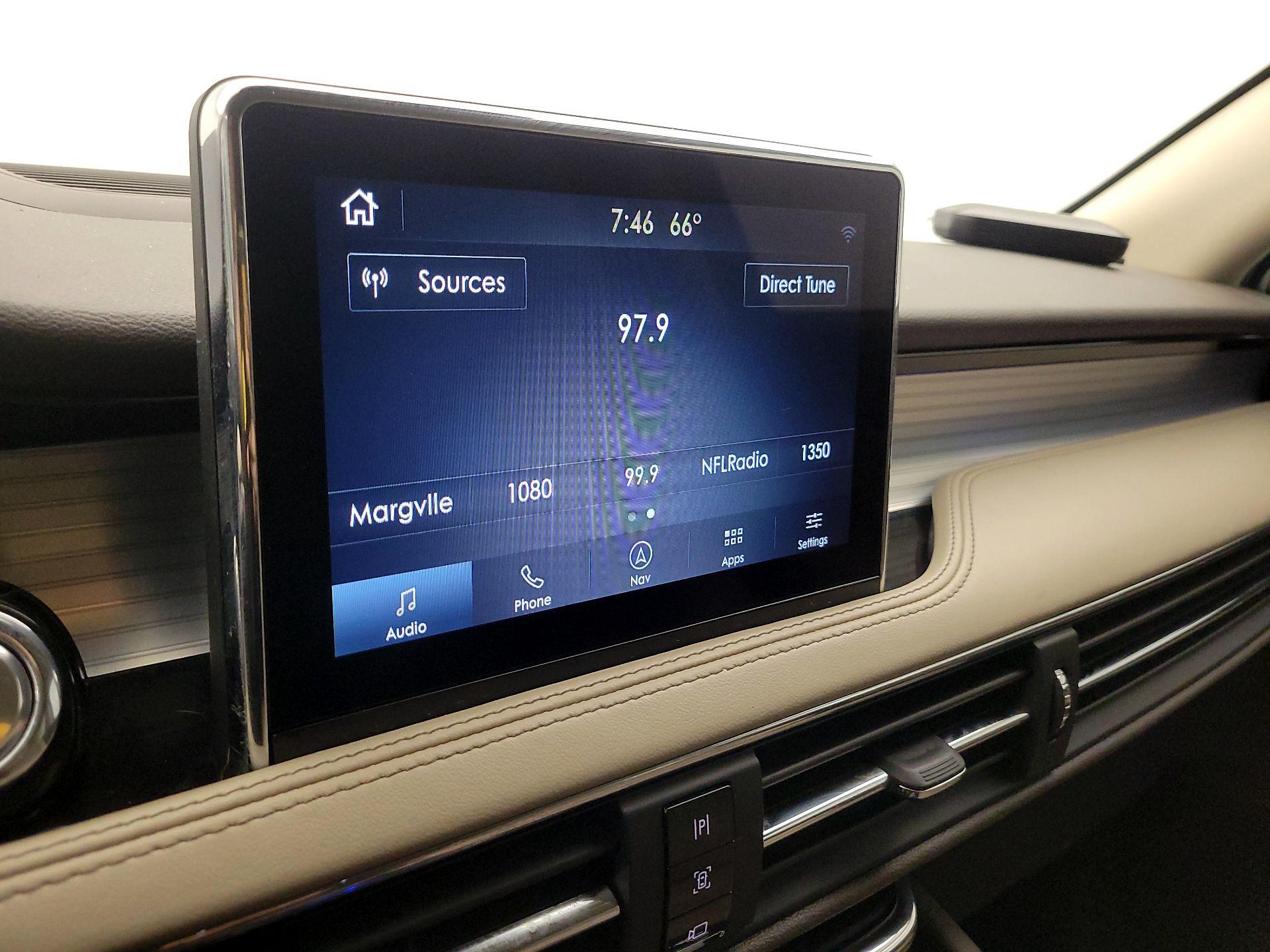 Thumbnail: 2021 Lincoln Corsair - 16