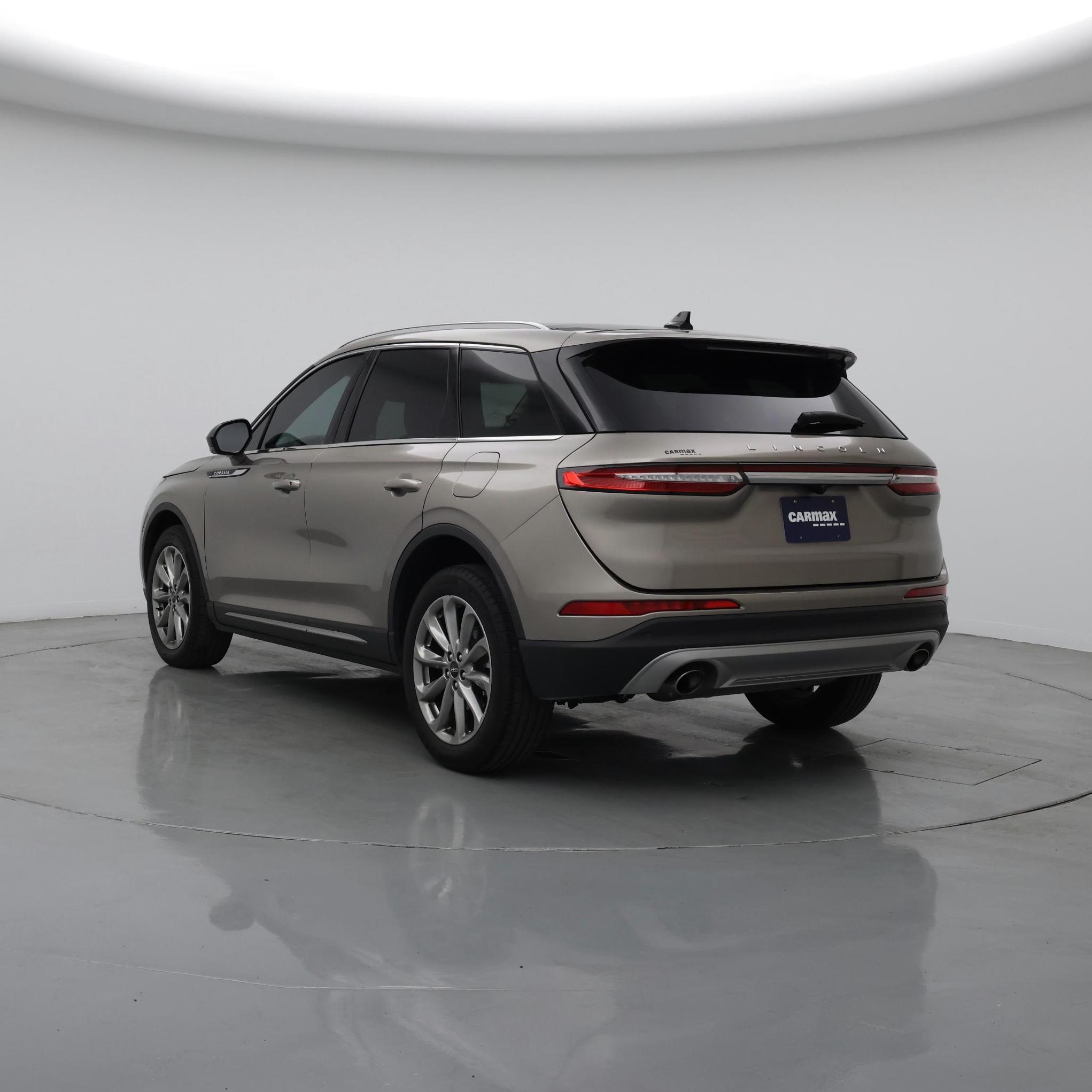 Thumbnail: 2021 Lincoln Corsair - 2