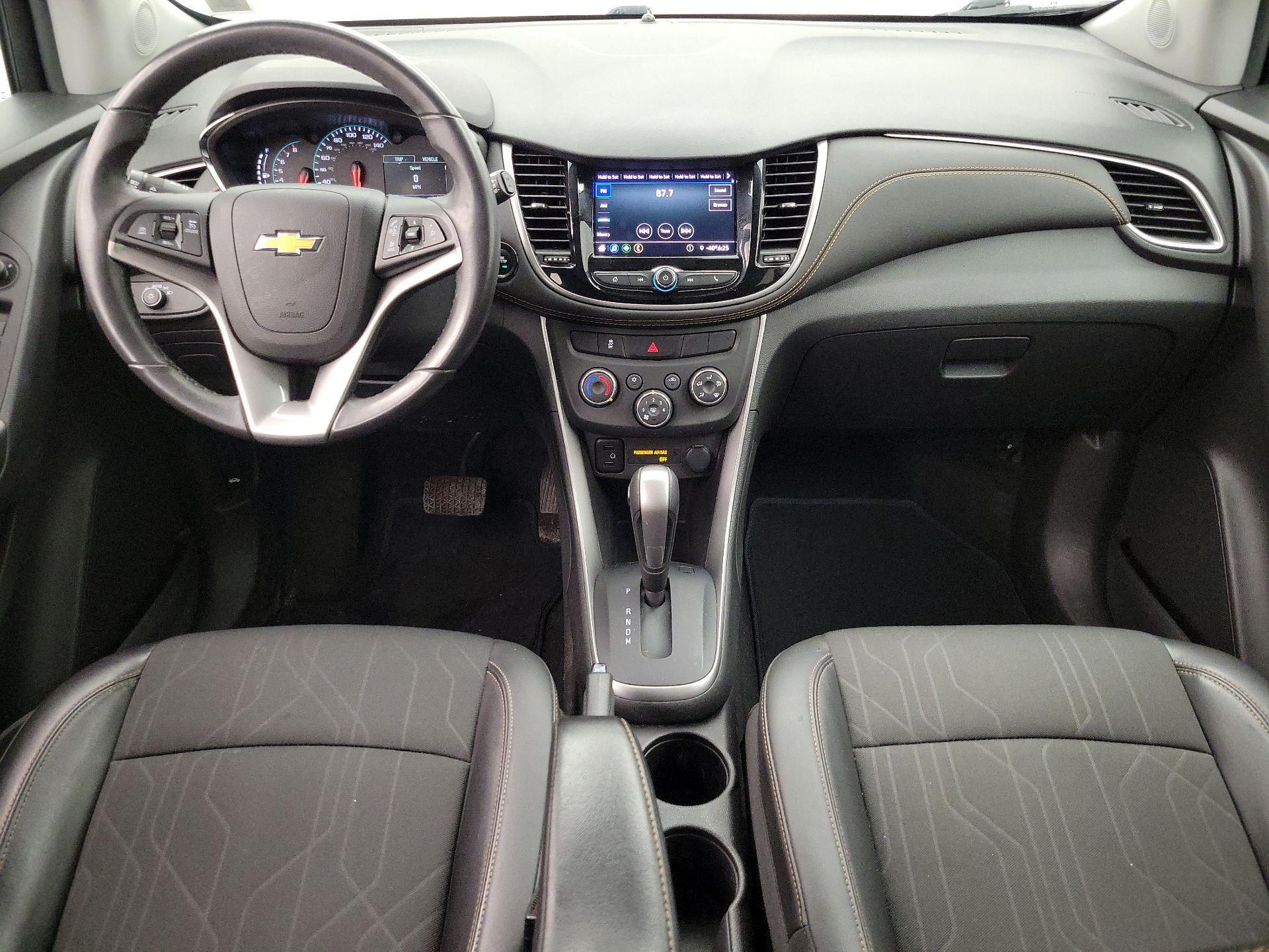 Thumbnail: 2022 Chevrolet Trax - 9