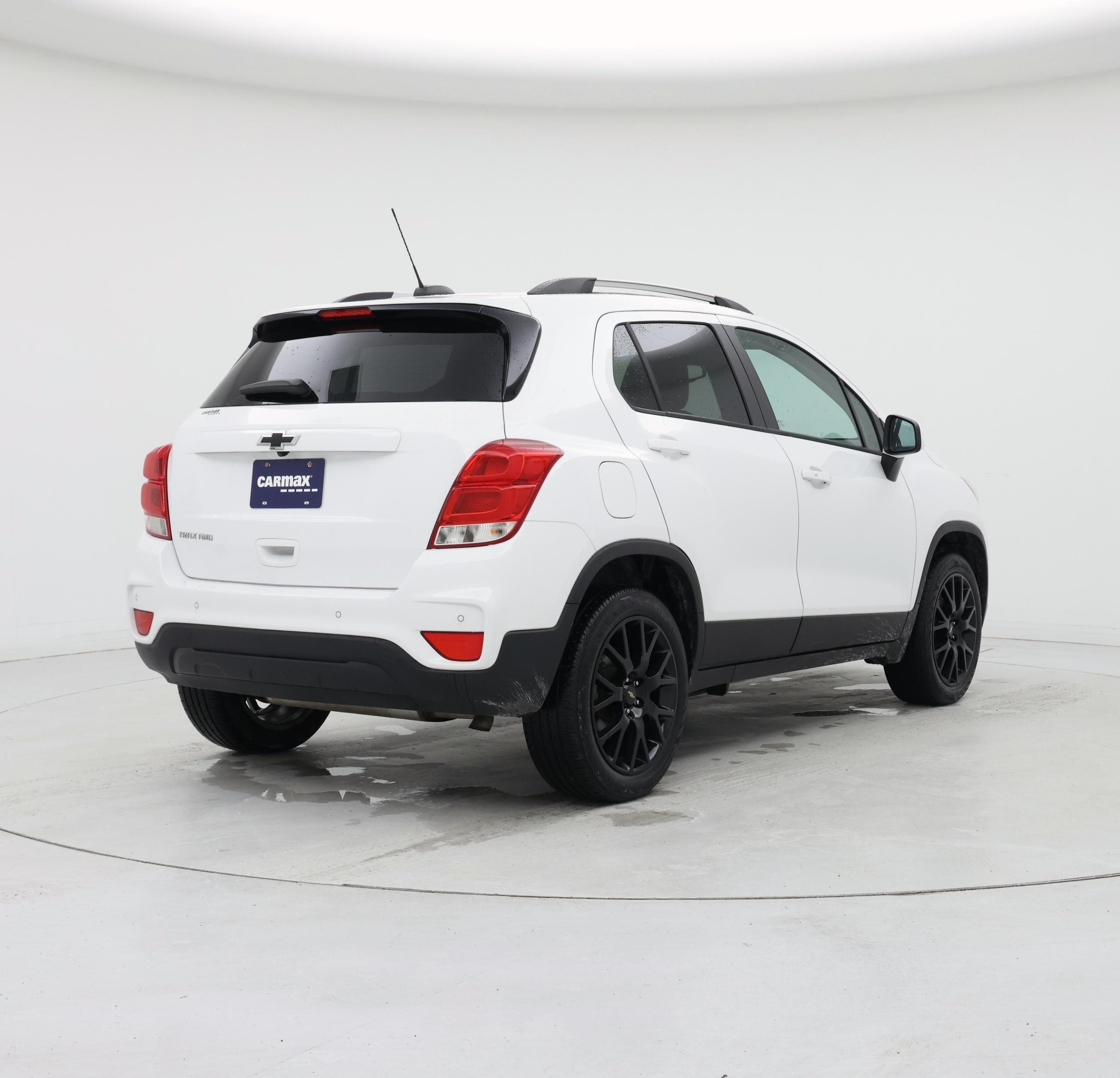 Thumbnail: 2022 Chevrolet Trax - 8