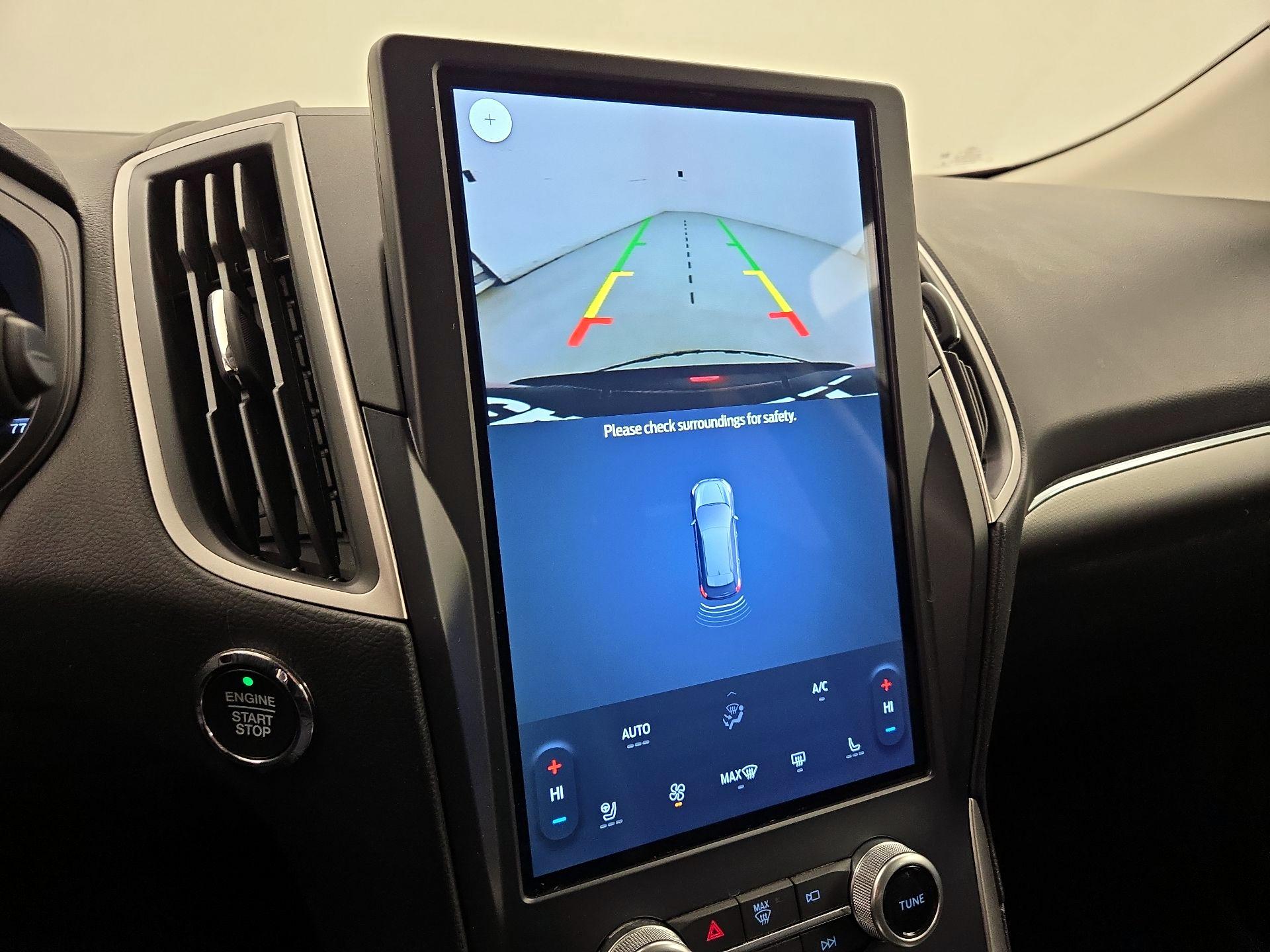 Thumbnail: 2022 Ford Edge - 14