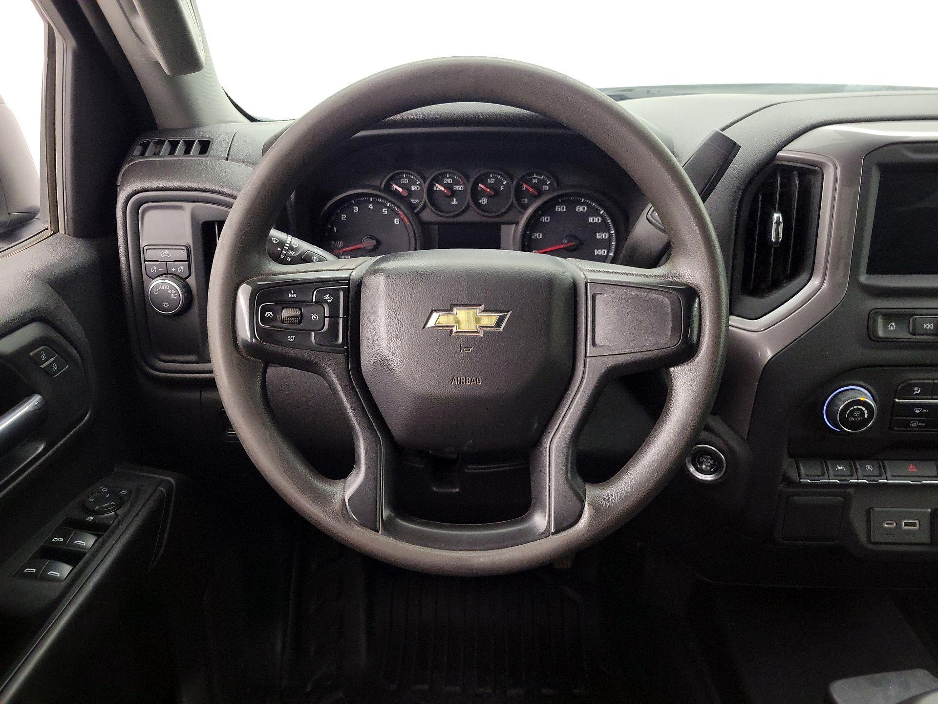 Thumbnail: 2023 Chevrolet Silverado 1500 - 10