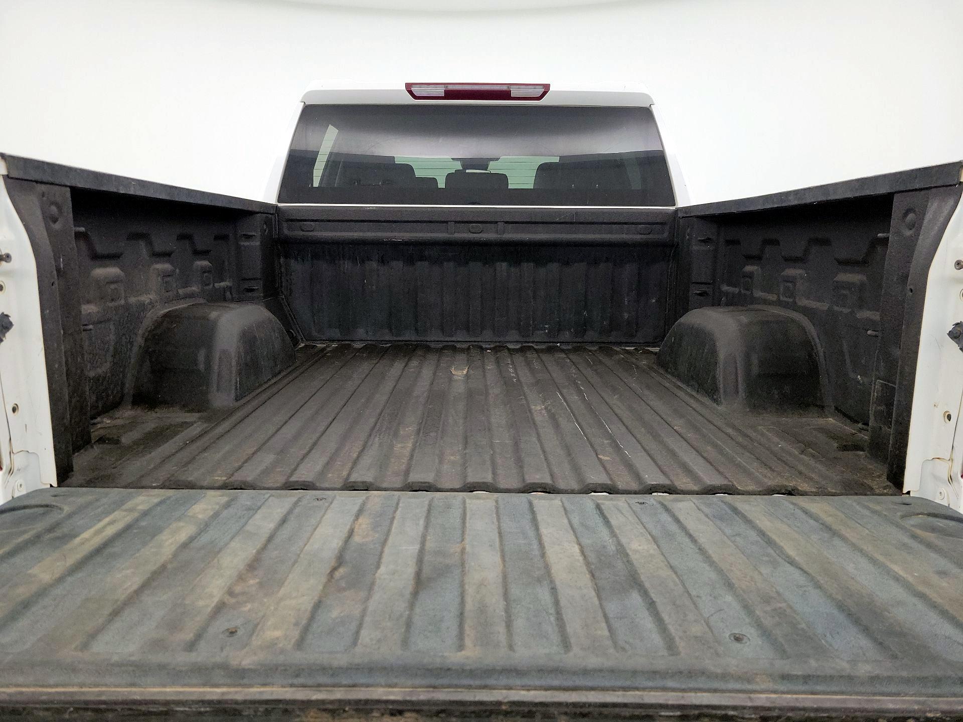 Thumbnail: 2023 Chevrolet Silverado 1500 - 20