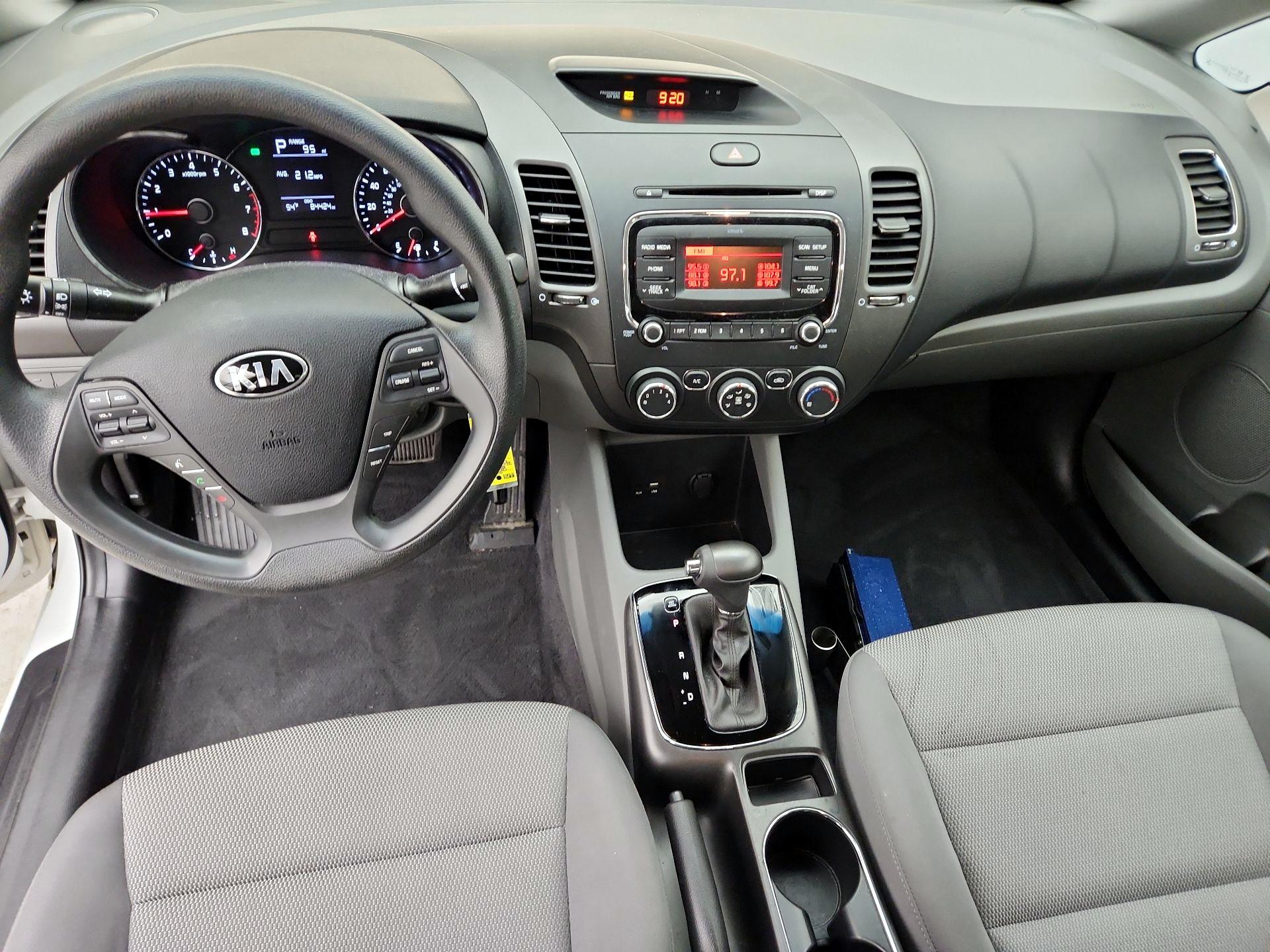 Thumbnail: 2018 Kia Forte - 9