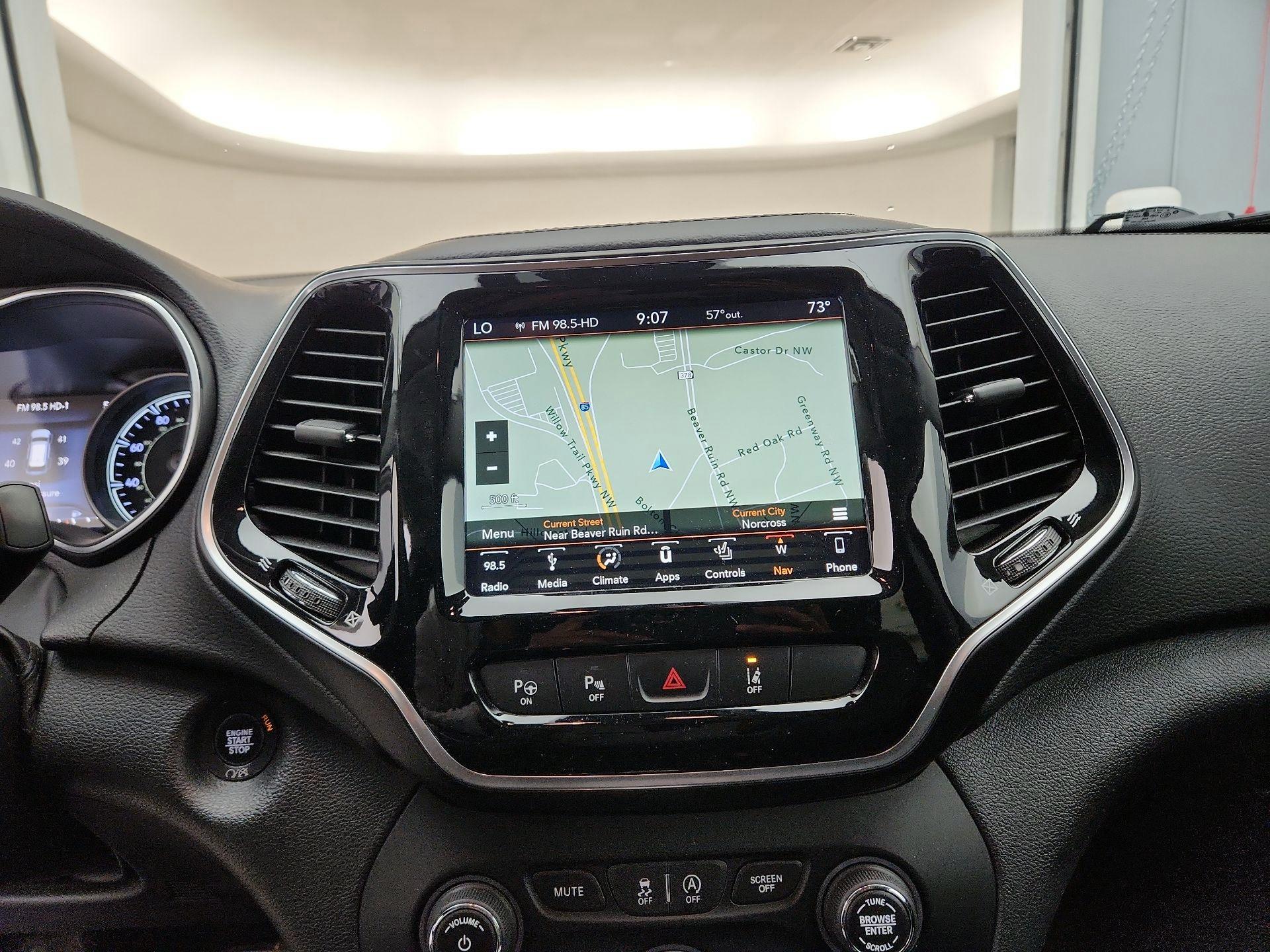 Thumbnail: 2019 Jeep Cherokee - 14