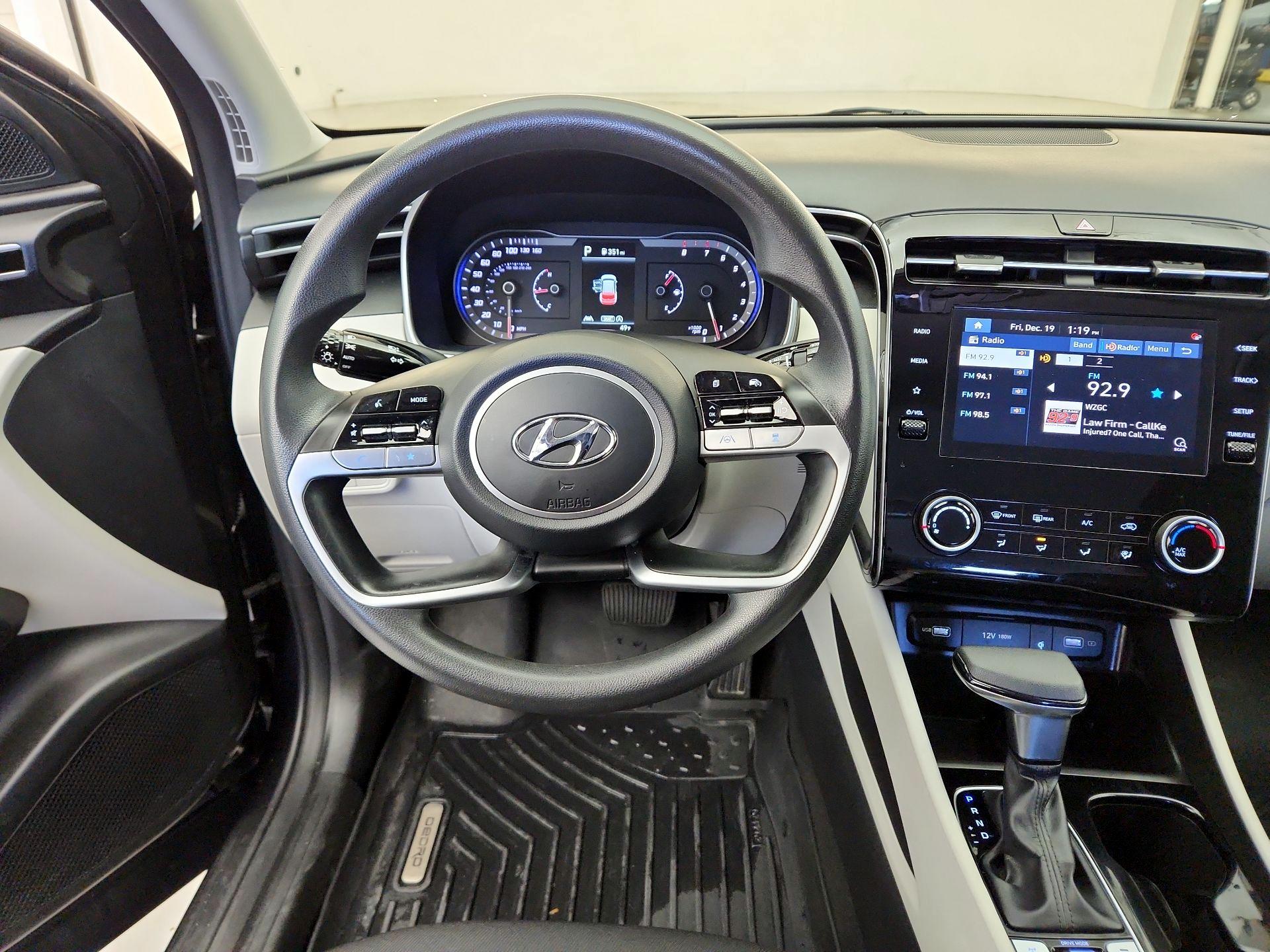 Thumbnail: 2023 Hyundai Tucson - 10