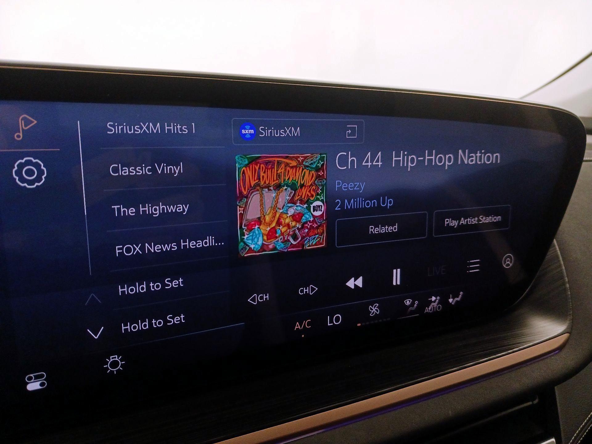 Thumbnail: 2025 Buick Envision - 16