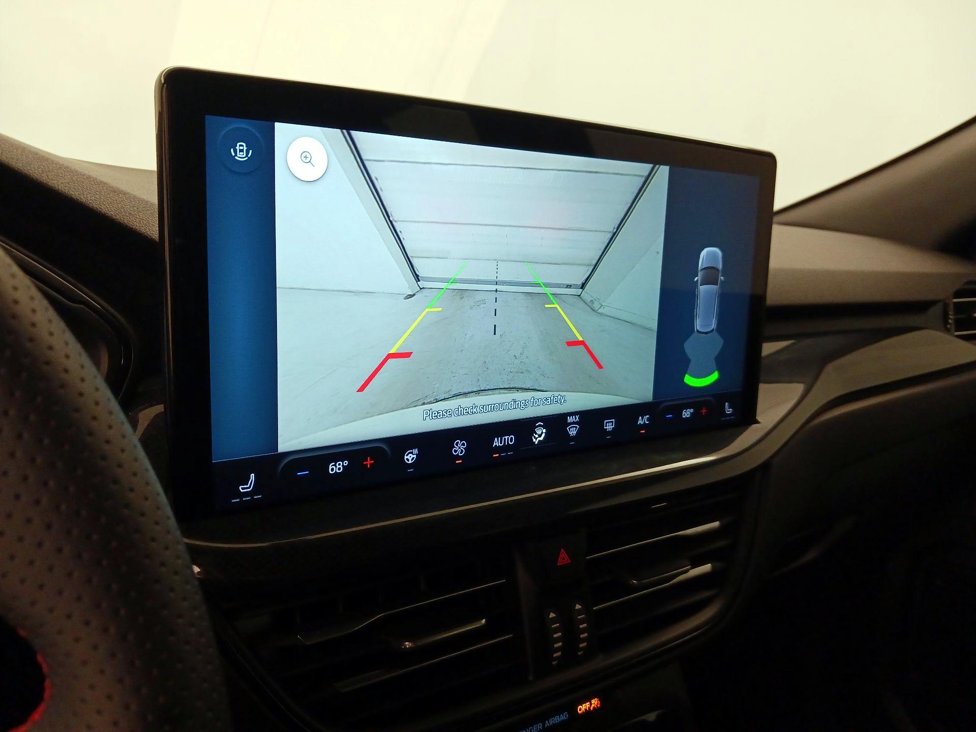 Thumbnail: 2023 Ford Escape - 15