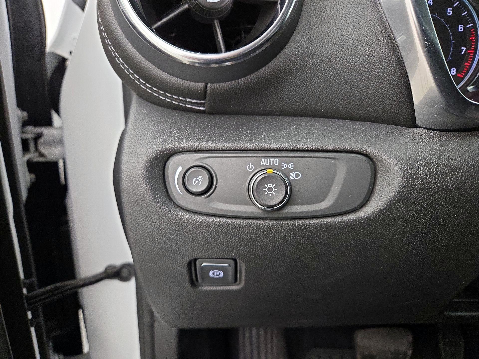 Thumbnail: 2023 Chevrolet Blazer - 13