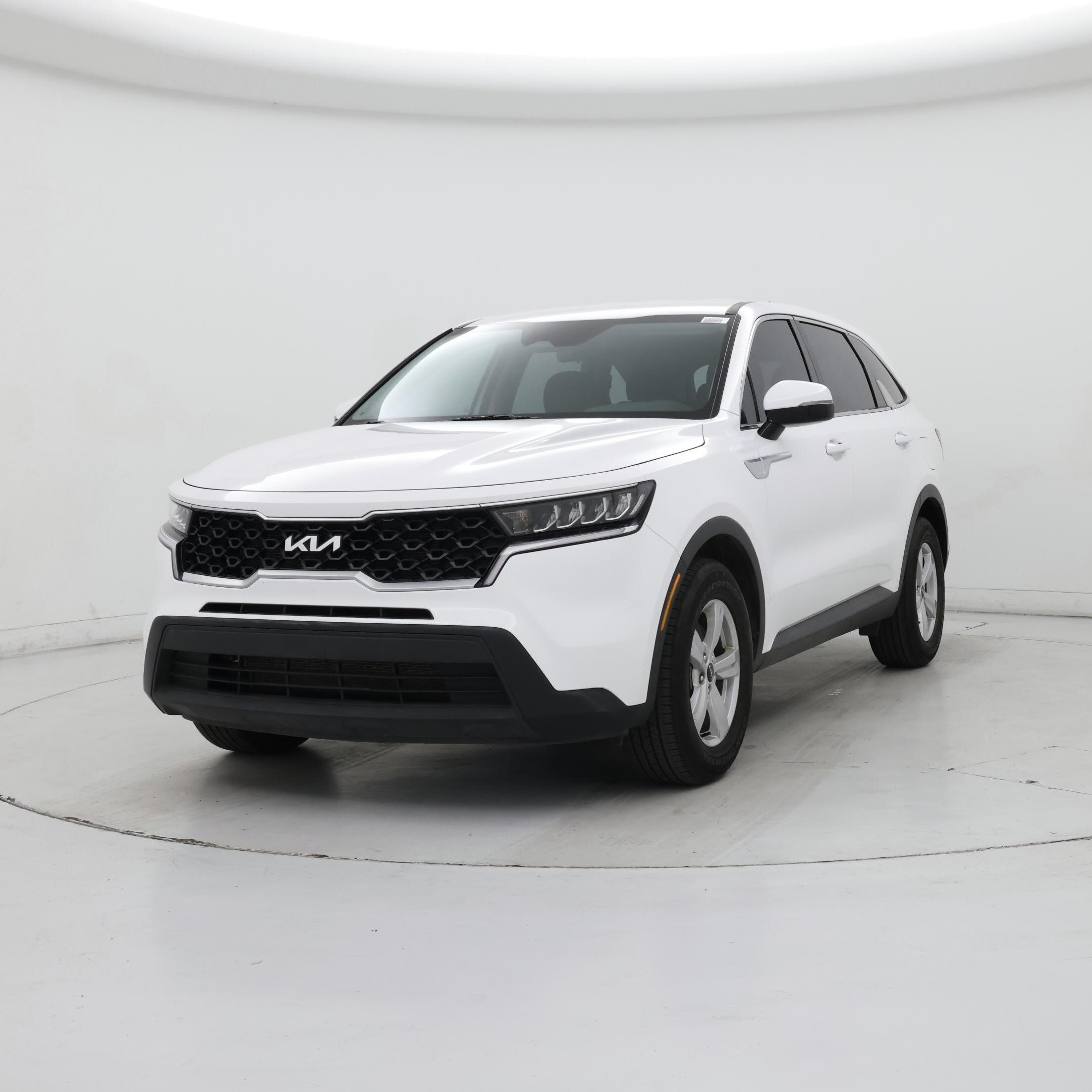 Thumbnail: 2023 Kia Sorento - 4