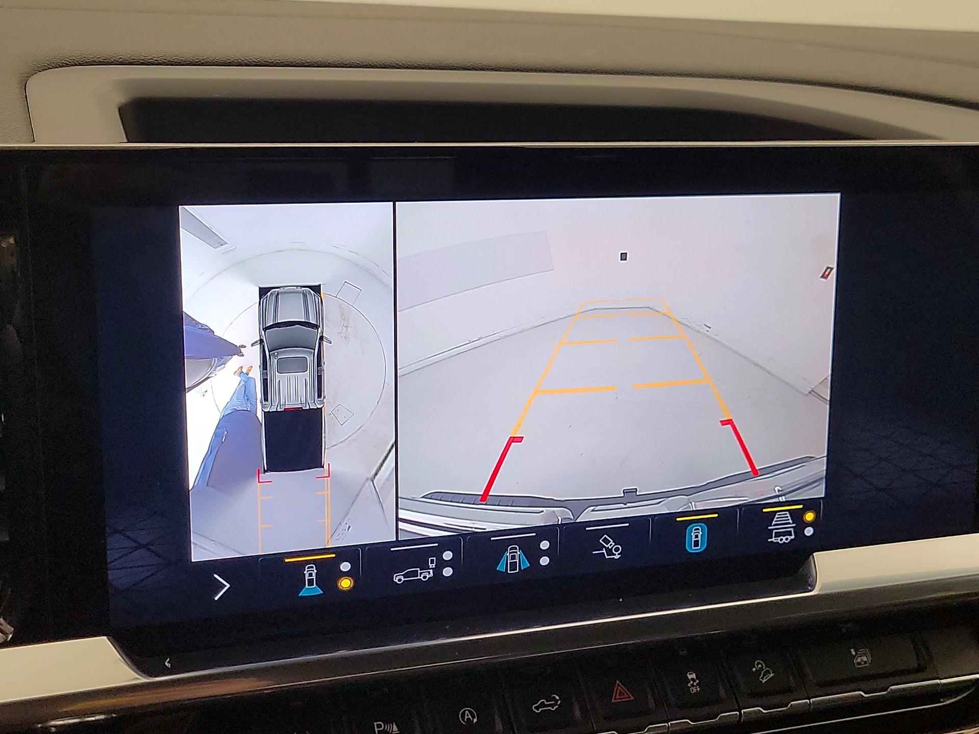 Thumbnail: 2022 GMC Sierra 1500 - 14