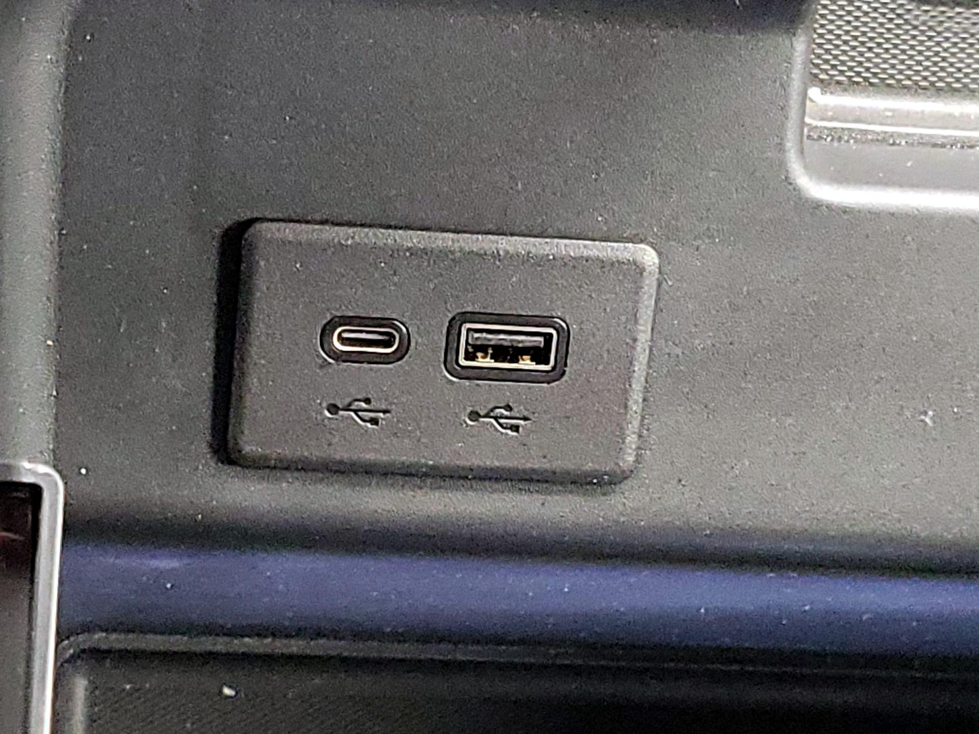 Thumbnail: 2022 GMC Sierra 1500 - 18