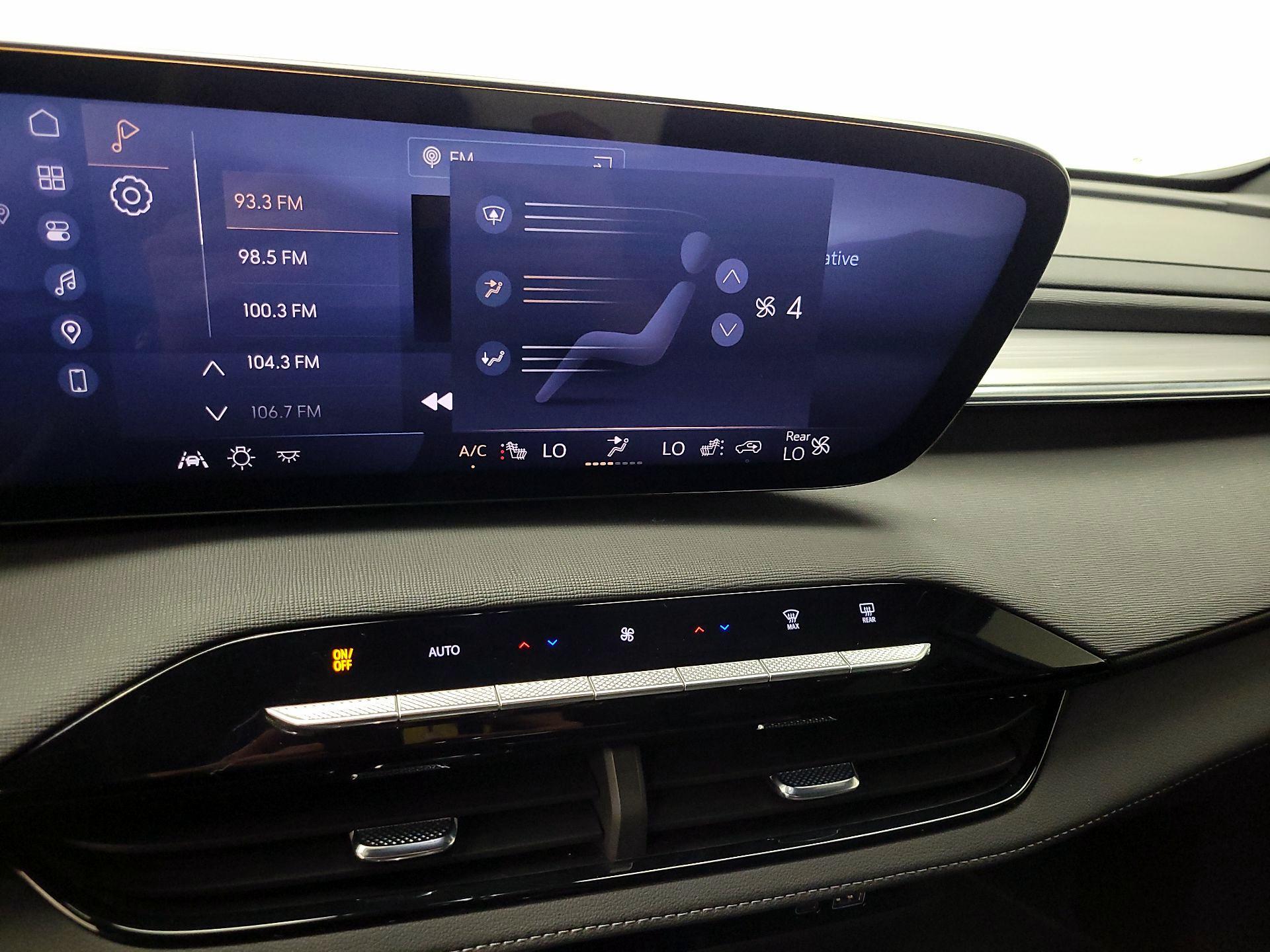 Thumbnail: 2025 Buick Enclave - 16