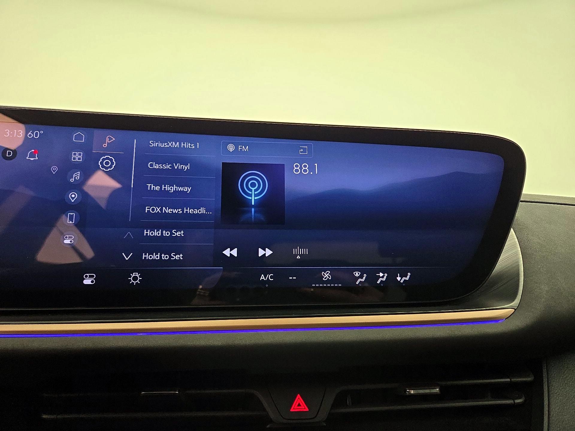 Thumbnail: 2025 Buick Enclave - 15