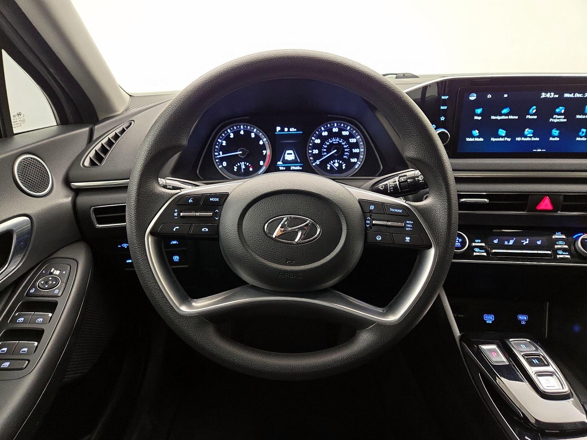 Thumbnail: 2023 Hyundai Sonata - 10