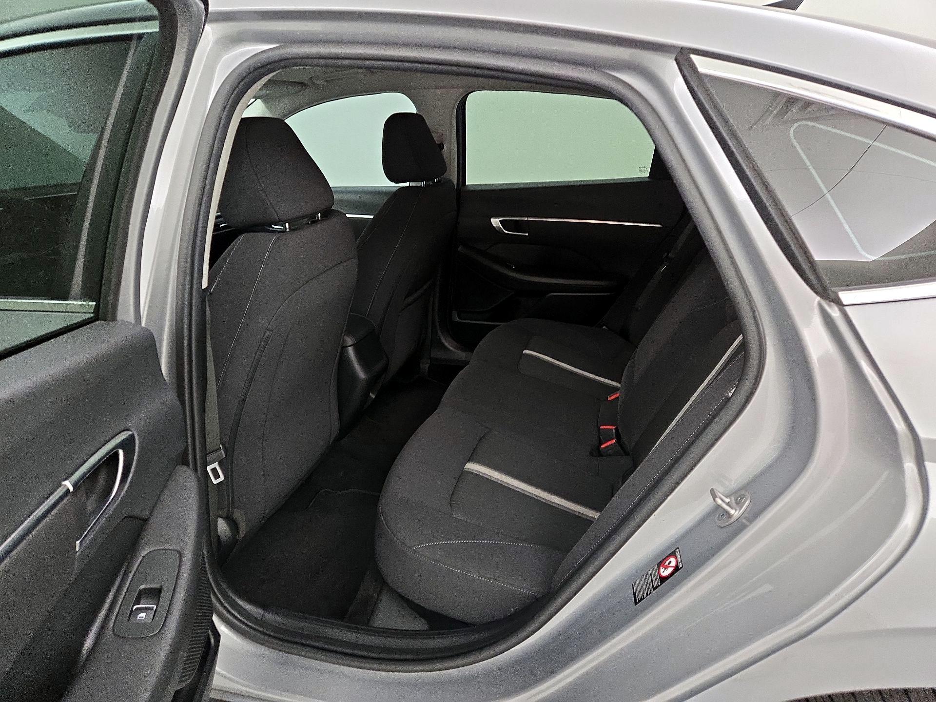 Thumbnail: 2023 Hyundai Sonata - 20