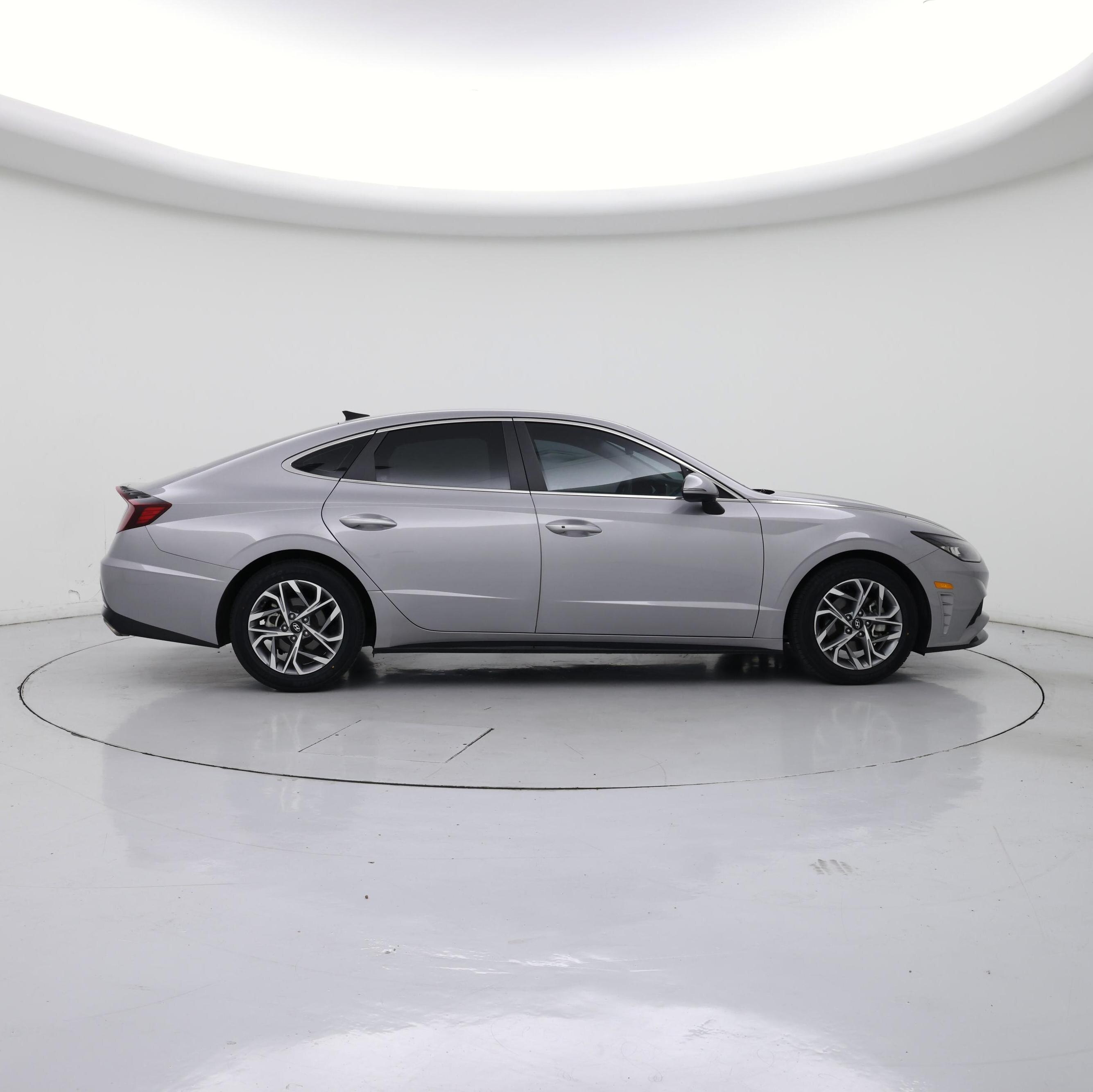 Thumbnail: 2023 Hyundai Sonata - 7