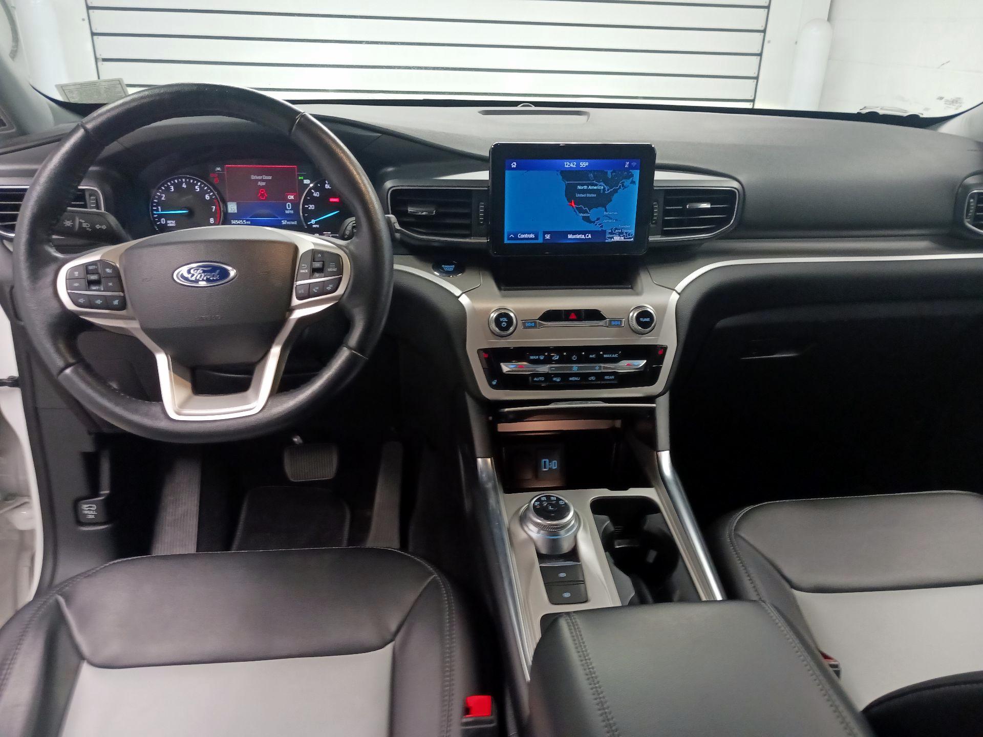 Thumbnail: 2022 Ford Explorer - 9