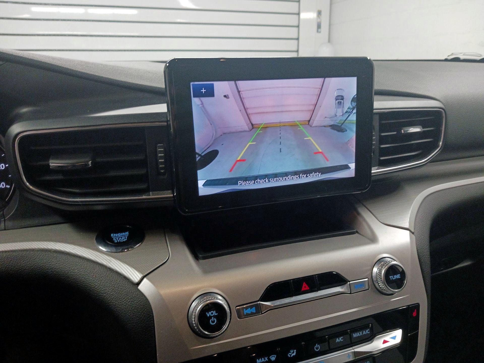 Thumbnail: 2022 Ford Explorer - 13