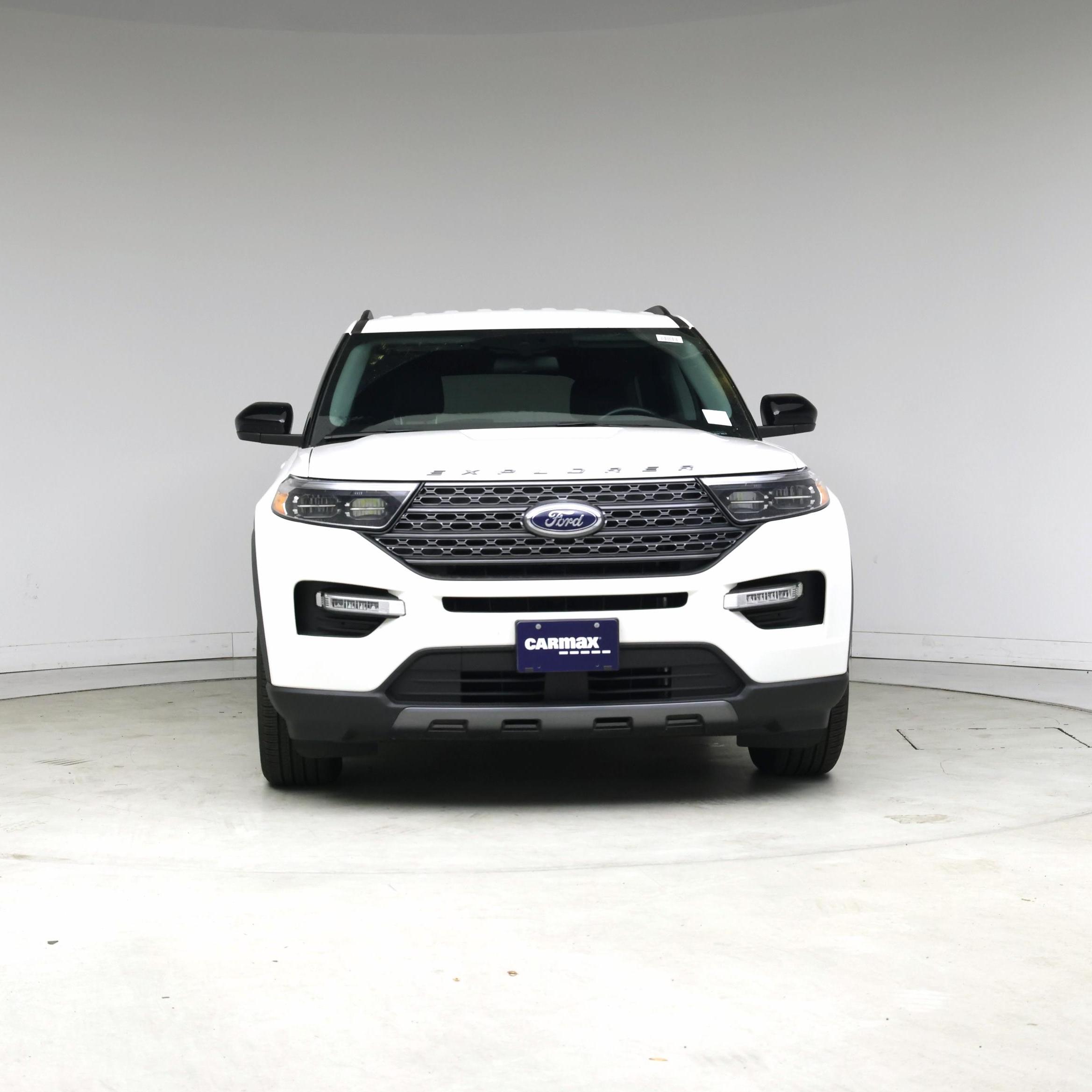 Thumbnail: 2022 Ford Explorer - 5