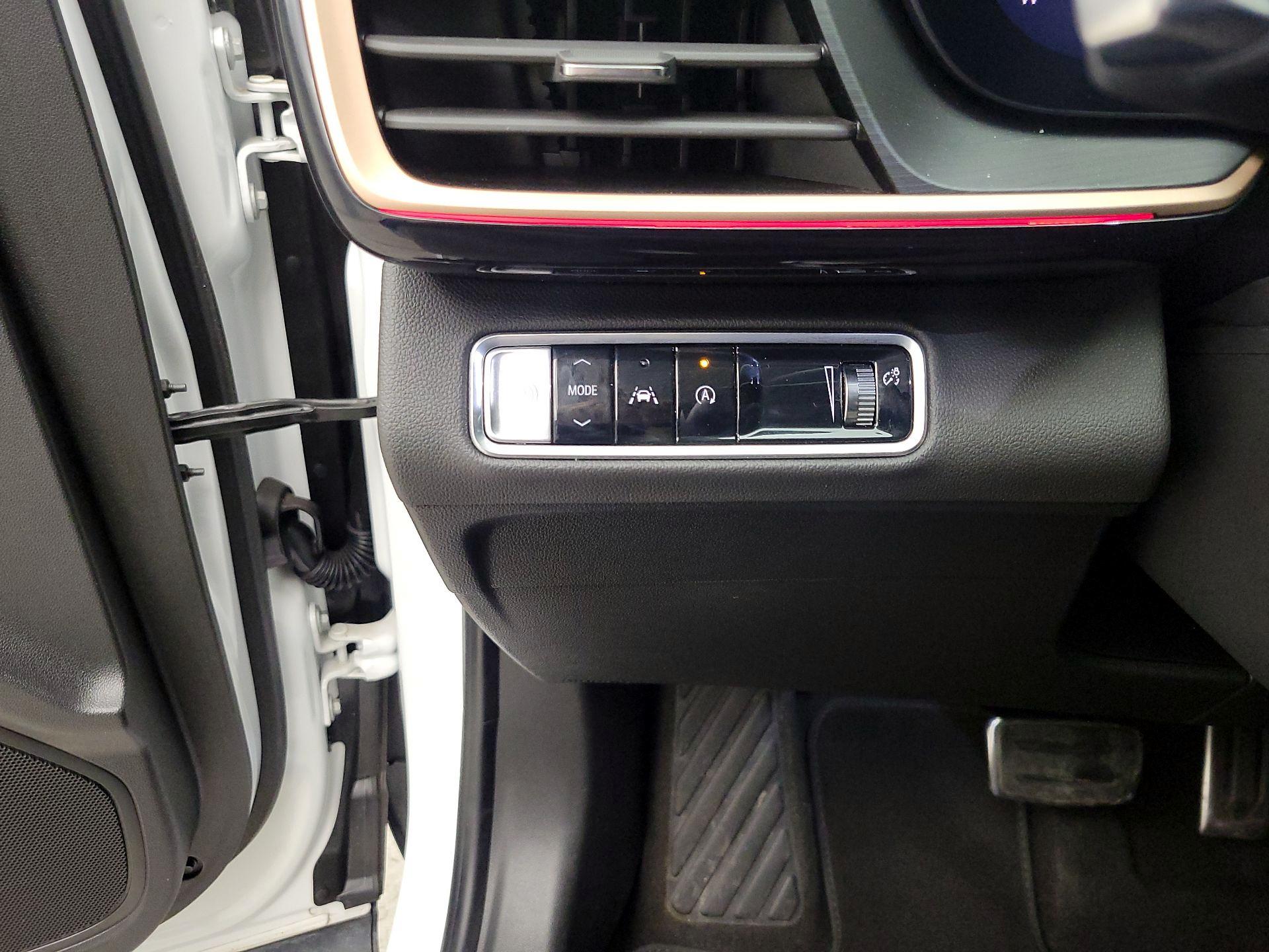 Thumbnail: 2025 Buick Envision - 13