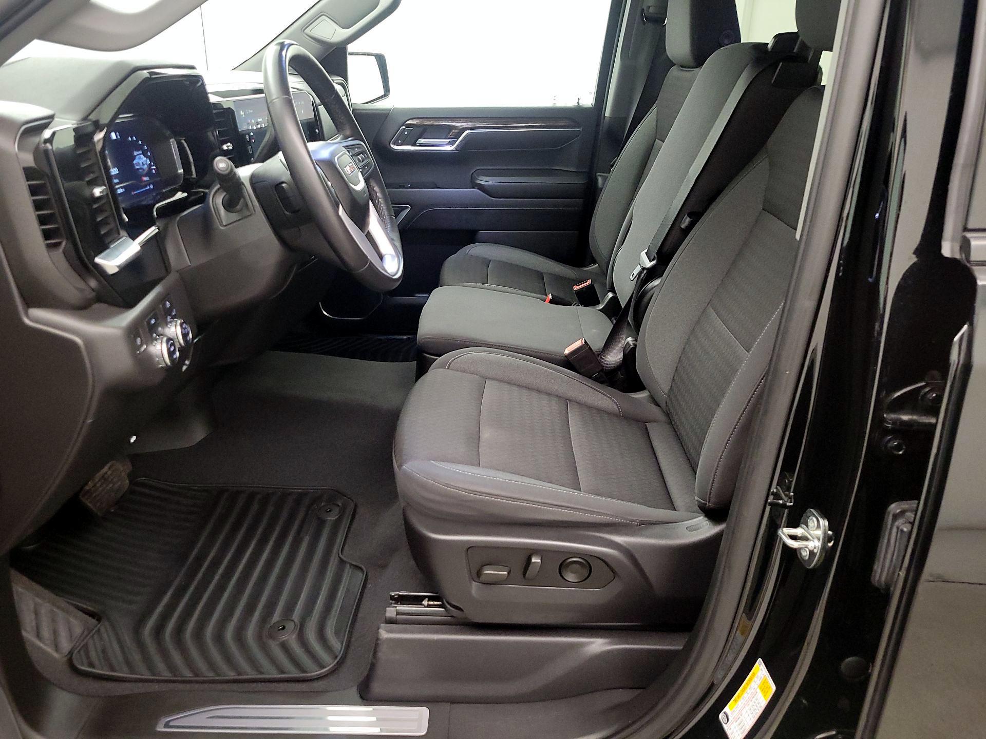 Thumbnail: 2022 GMC Sierra 1500 - 11