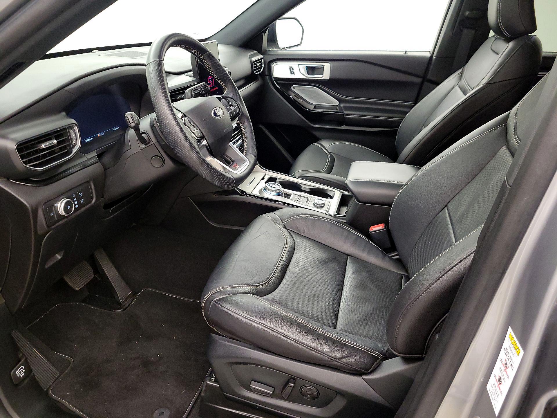 Thumbnail: 2021 Ford Explorer - 11