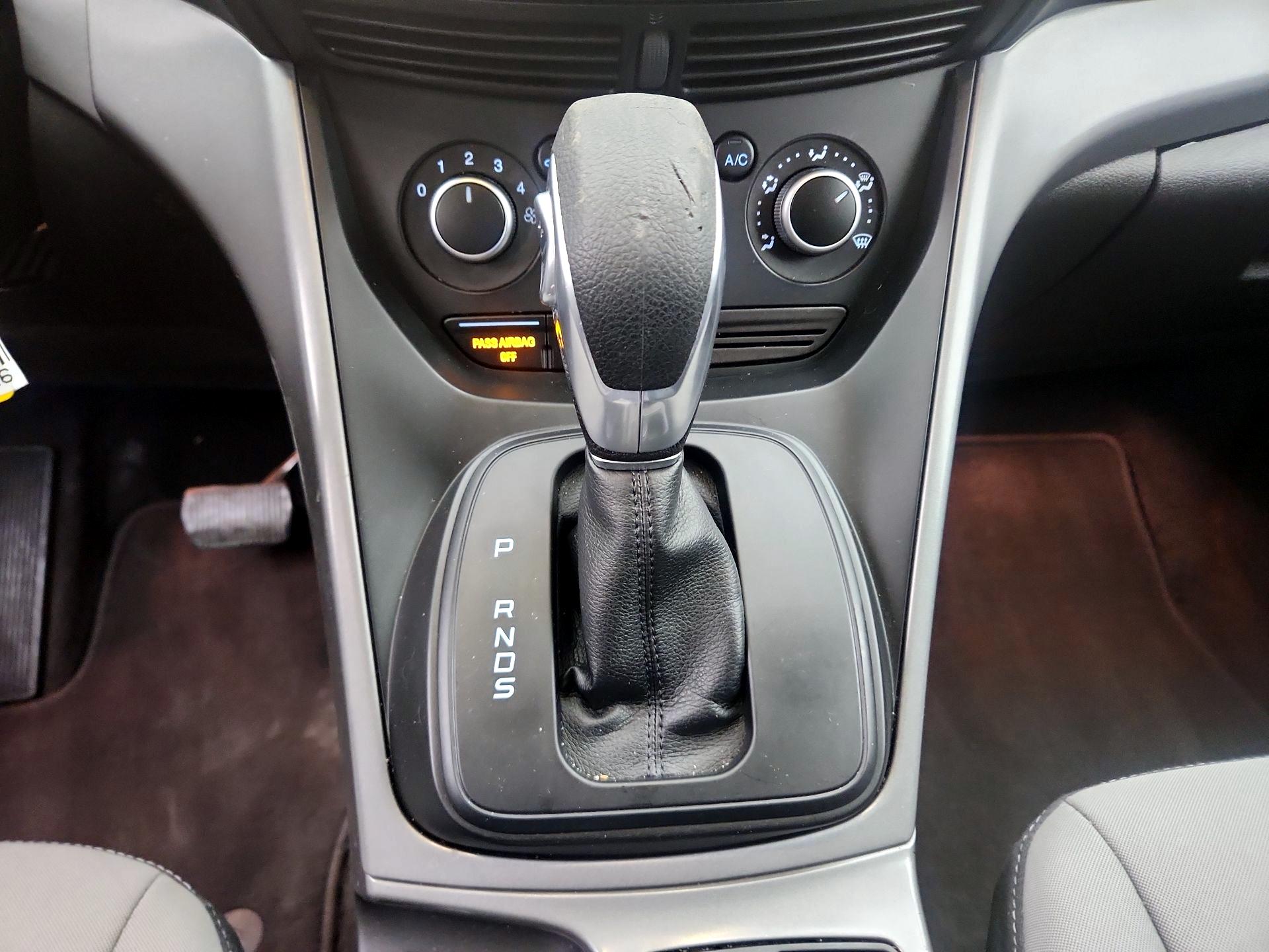 Thumbnail: 2016 Ford Escape - 17