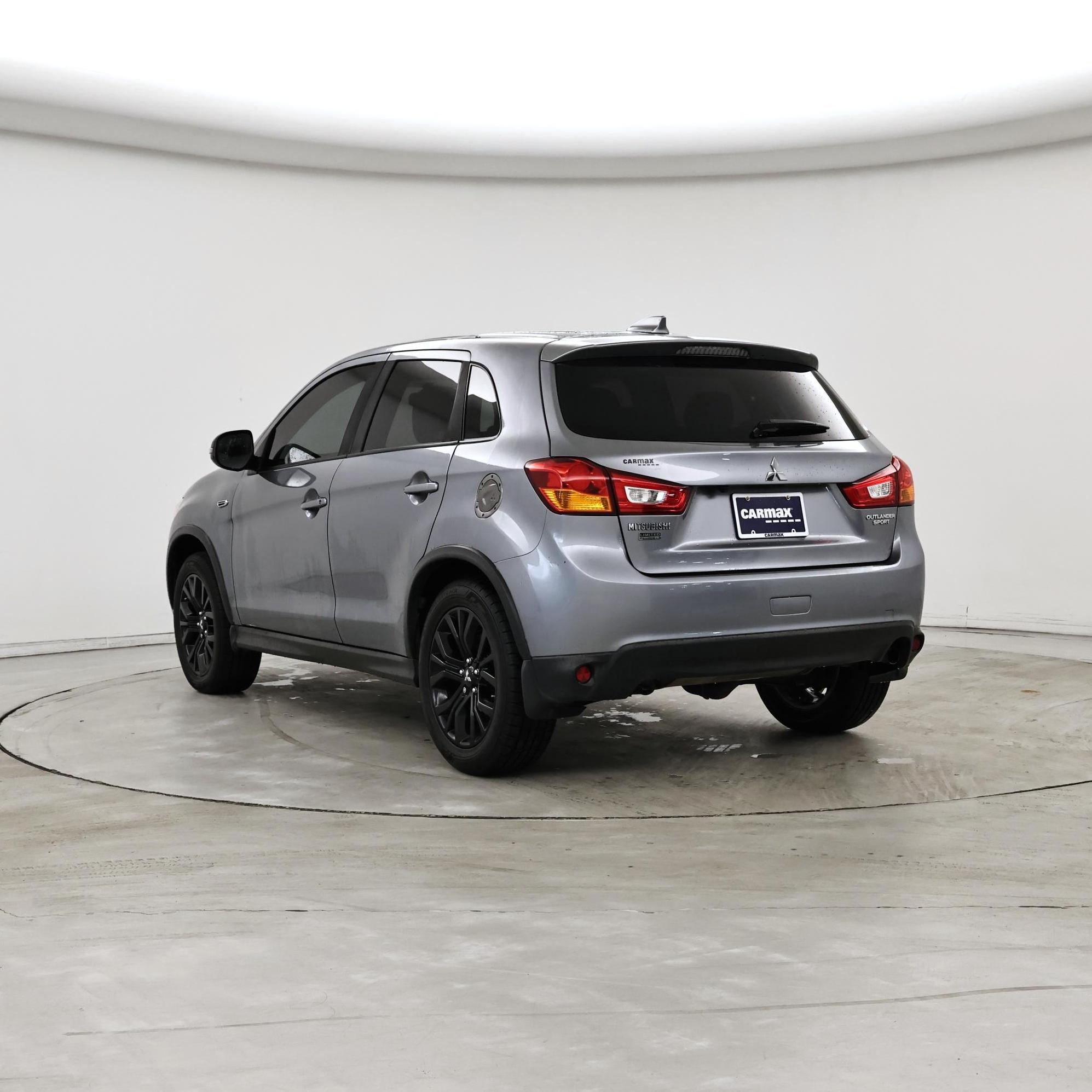 Thumbnail: 2017 Mitsubishi Outlander Sport - 2