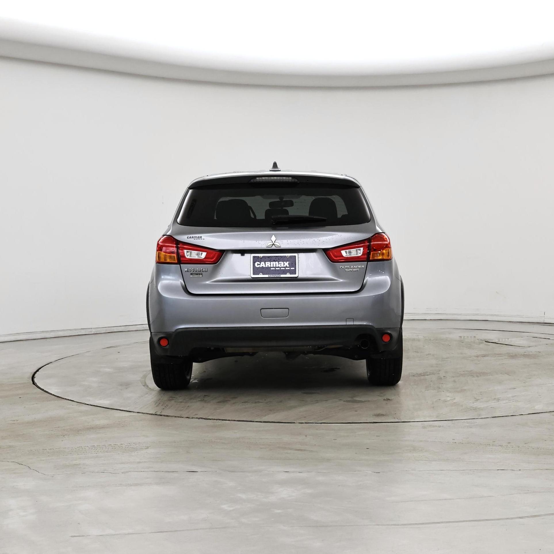 Thumbnail: 2017 Mitsubishi Outlander Sport - 6