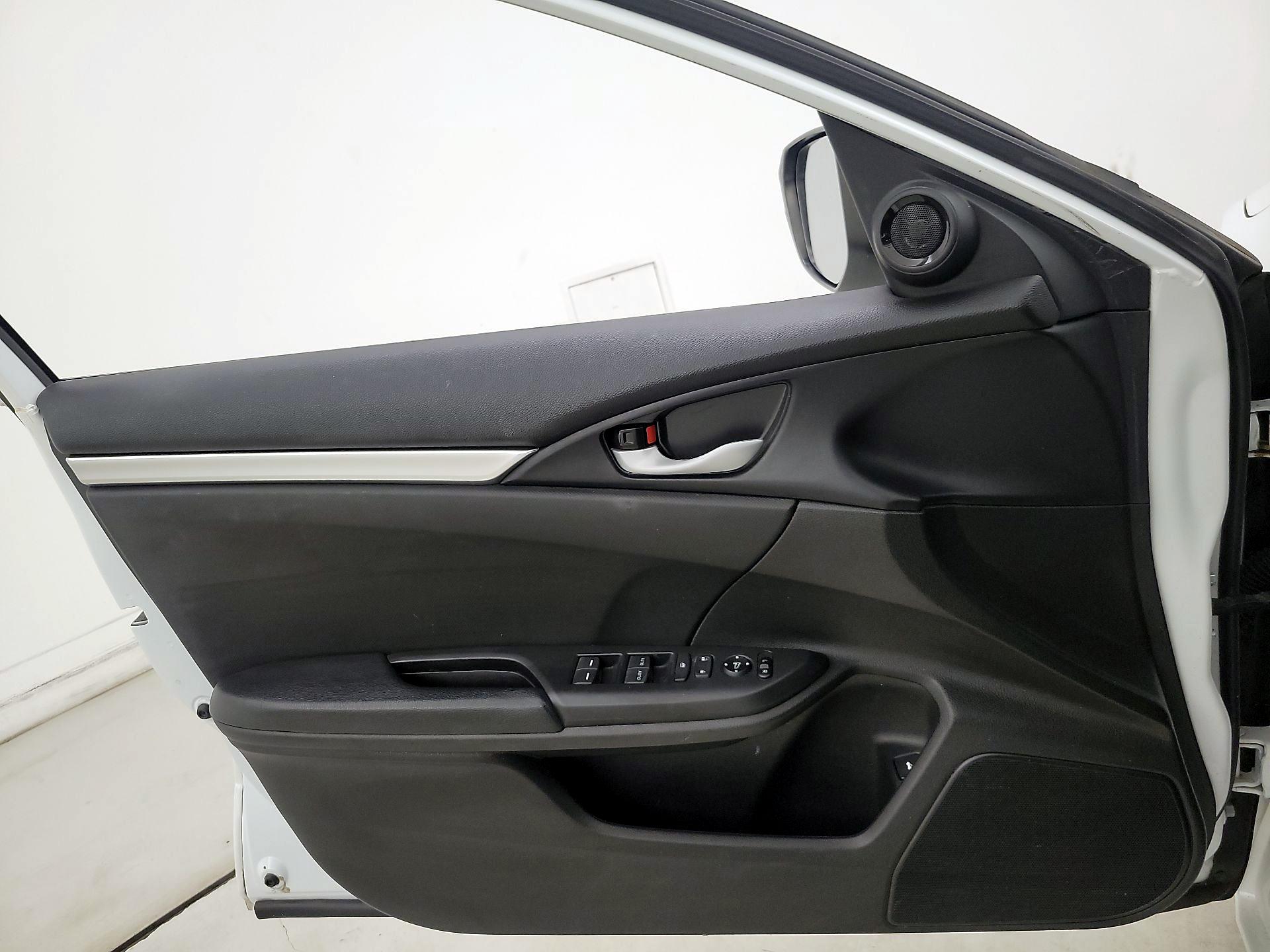 Thumbnail: 2020 Honda Civic - 12