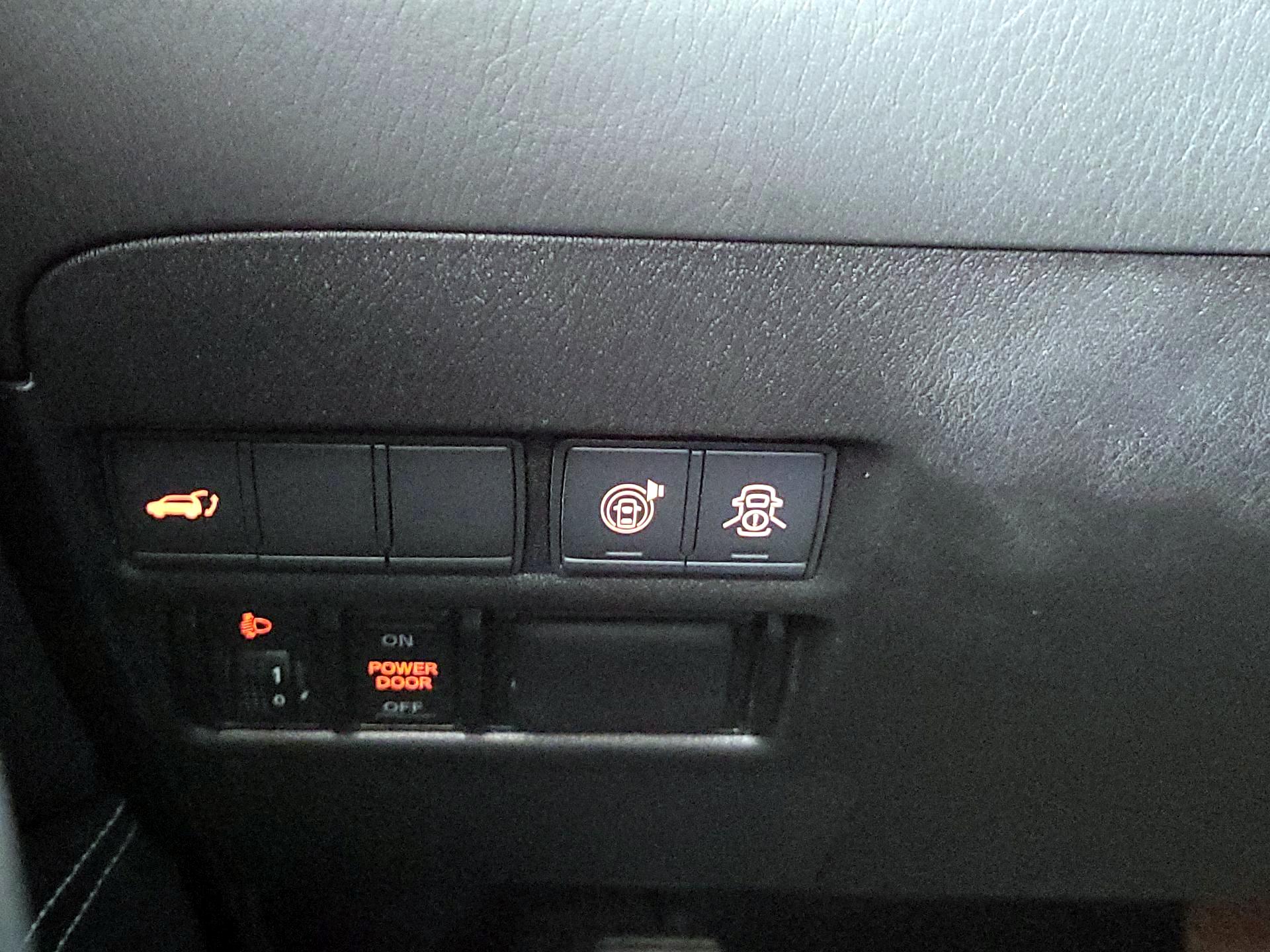 Thumbnail: 2019 Nissan Armada - 13