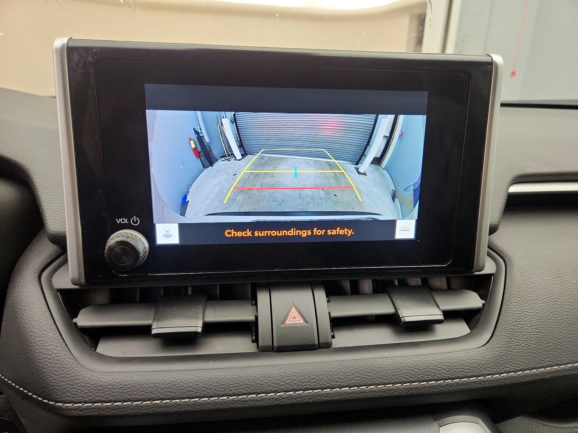 Thumbnail: 2024 Toyota RAV4 - 14