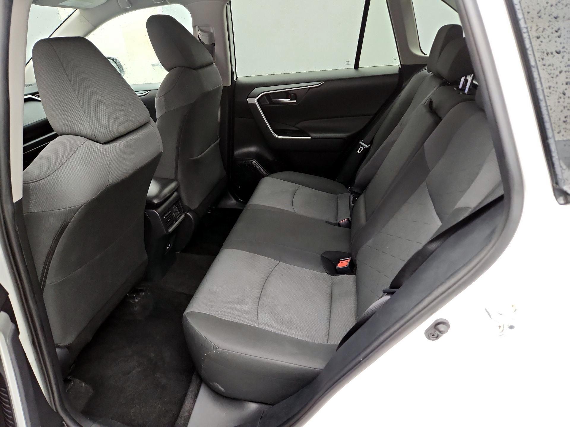 Thumbnail: 2024 Toyota RAV4 - 19